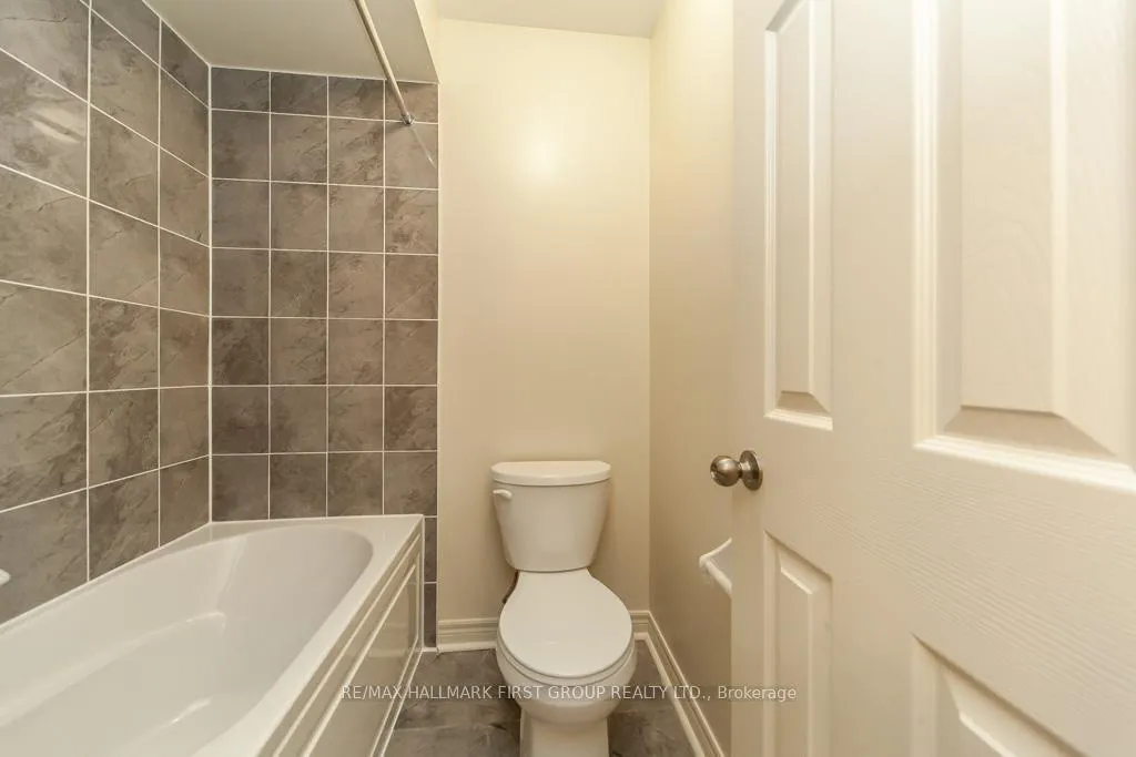 Photo 23 of 12 Jevons Drive, Ajax, South East — HOMEH