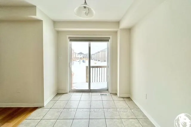 Photo 10 of 248 Kinsman Drive S, Hamilton, Binbrook — HOMEH