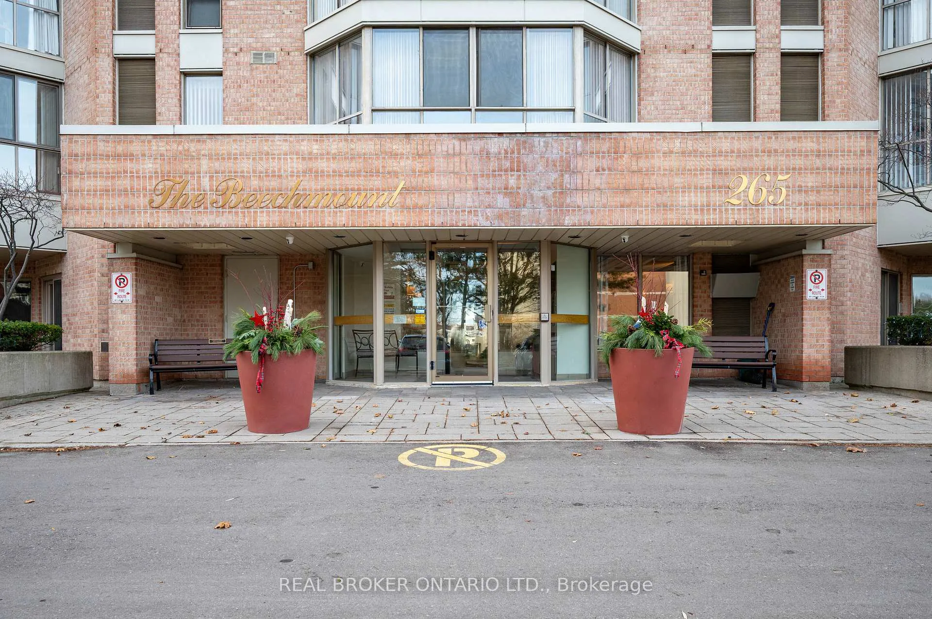 Photo 2 of Unit 101, 265 Westcourt Place, Waterloo — HOMEH