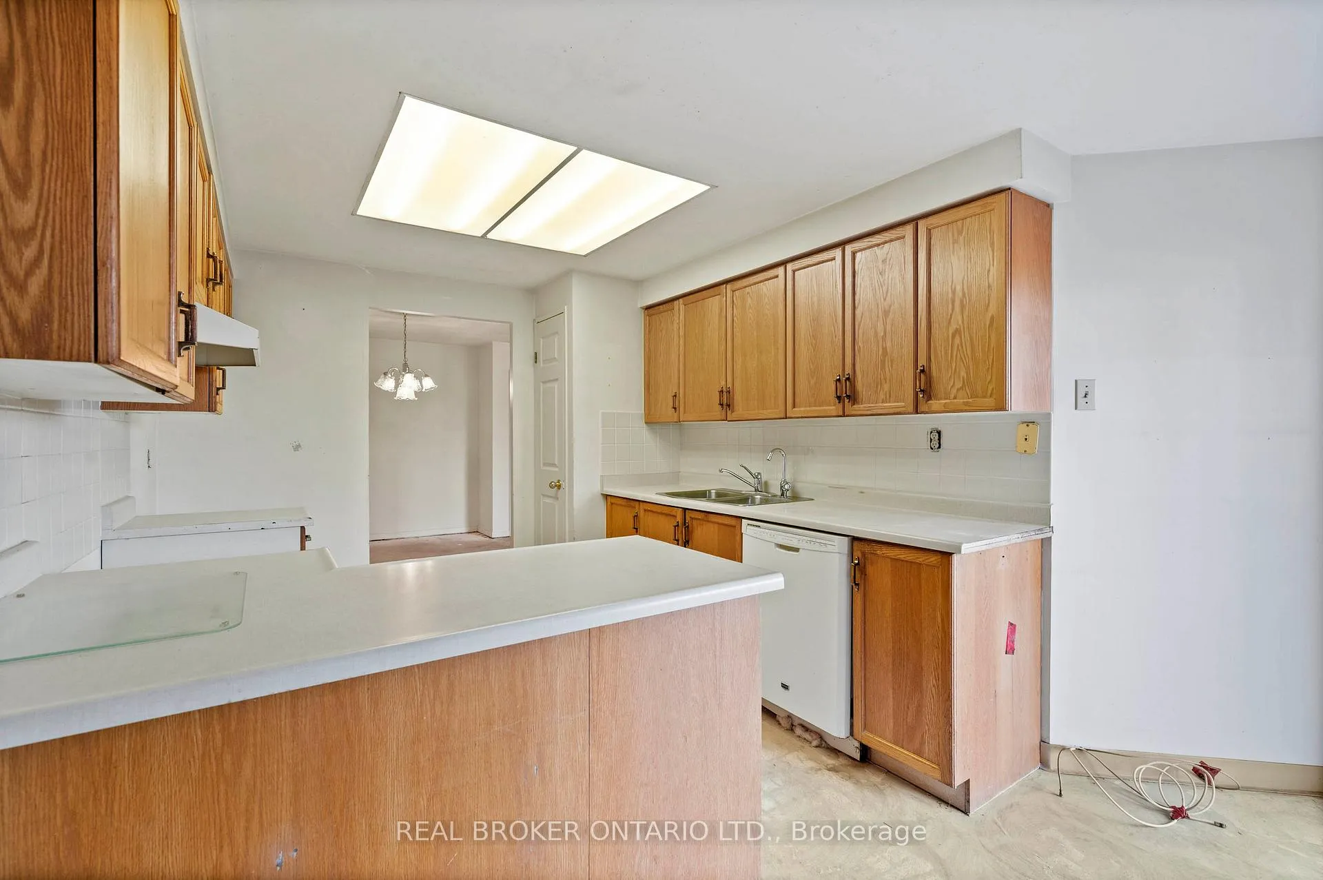 Photo 11 of Unit 101, 265 Westcourt Place, Waterloo — HOMEH