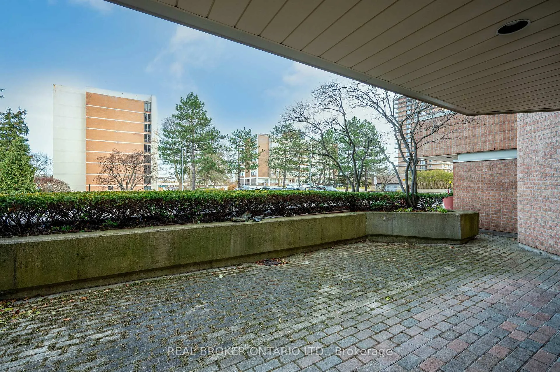 Photo 30 of Unit 101, 265 Westcourt Place, Waterloo — HOMEH