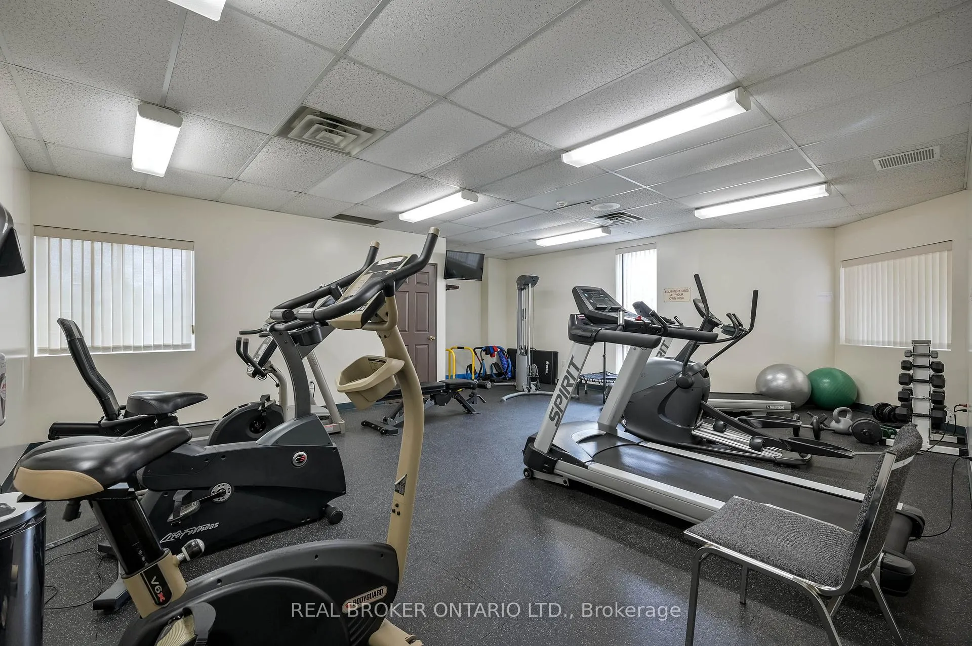 Photo 34 of Unit 101, 265 Westcourt Place, Waterloo — HOMEH