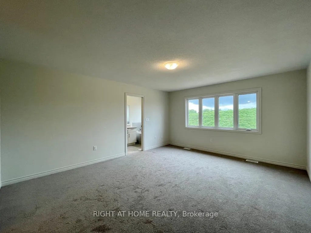 Photo 11 of 149 Shepherd Drive, Barrie, Painswick South — HOMEH