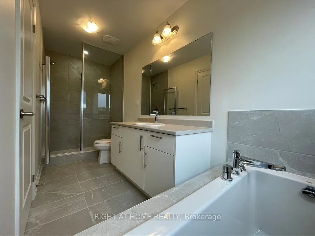 Photo 12 of 149 Shepherd Drive, Barrie, Painswick South — HOMEH
