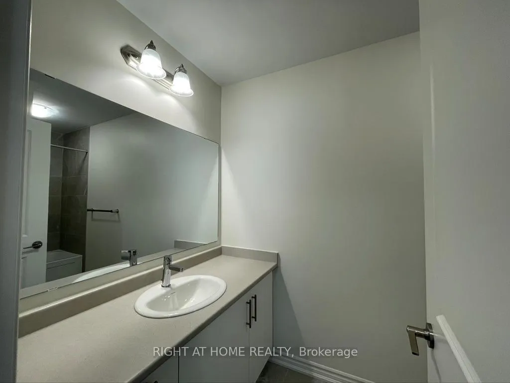 Photo 15 of 149 Shepherd Drive, Barrie, Painswick South — HOMEH
