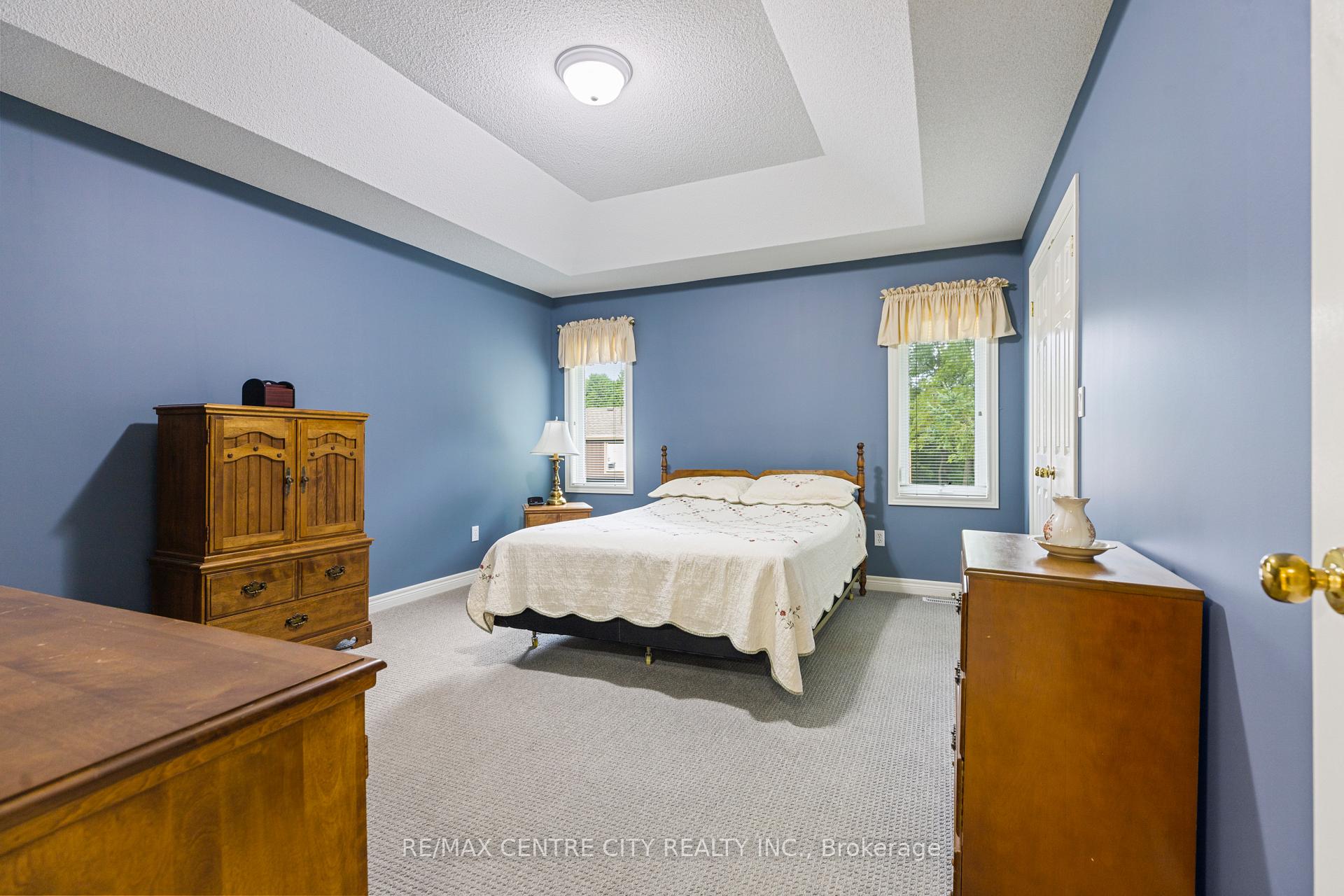 Photo 12 of 32 Symphony Court, Central Elgin, Lynhurst — HOMEH