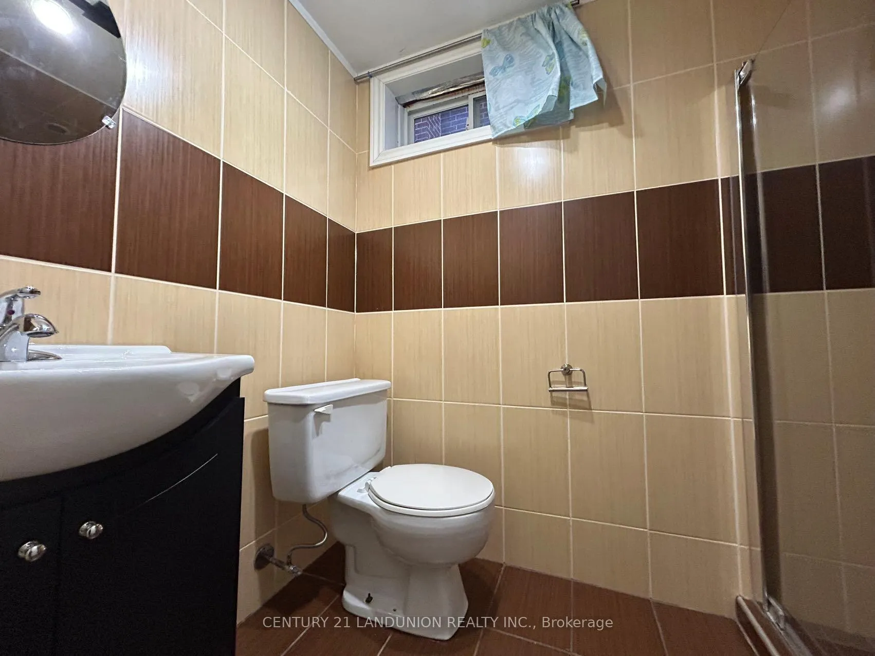 Photo 14 of 31 Miley Drive, Markham, Markville — HOMEH