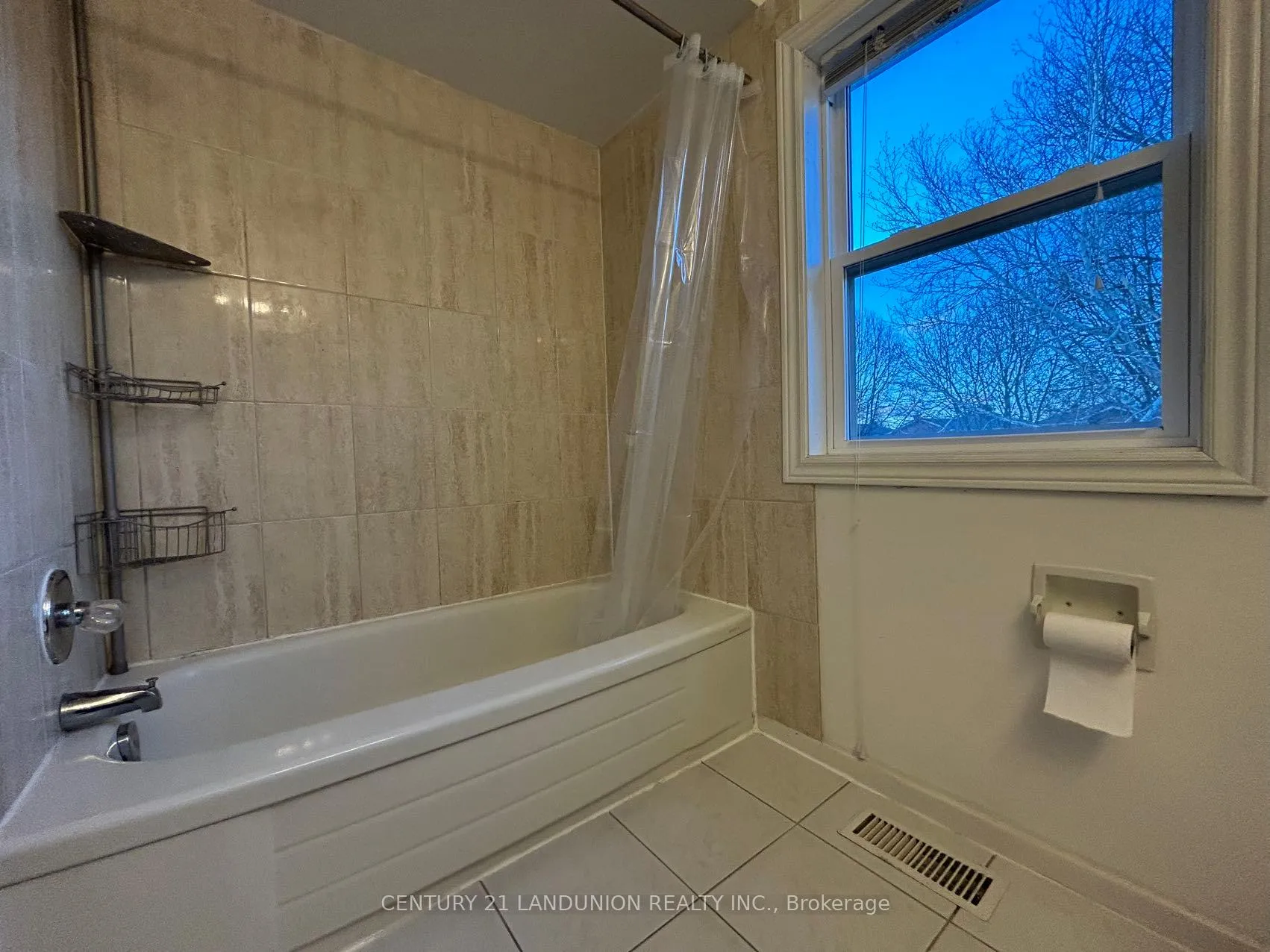 Photo 19 of 31 Miley Drive, Markham, Markville — HOMEH