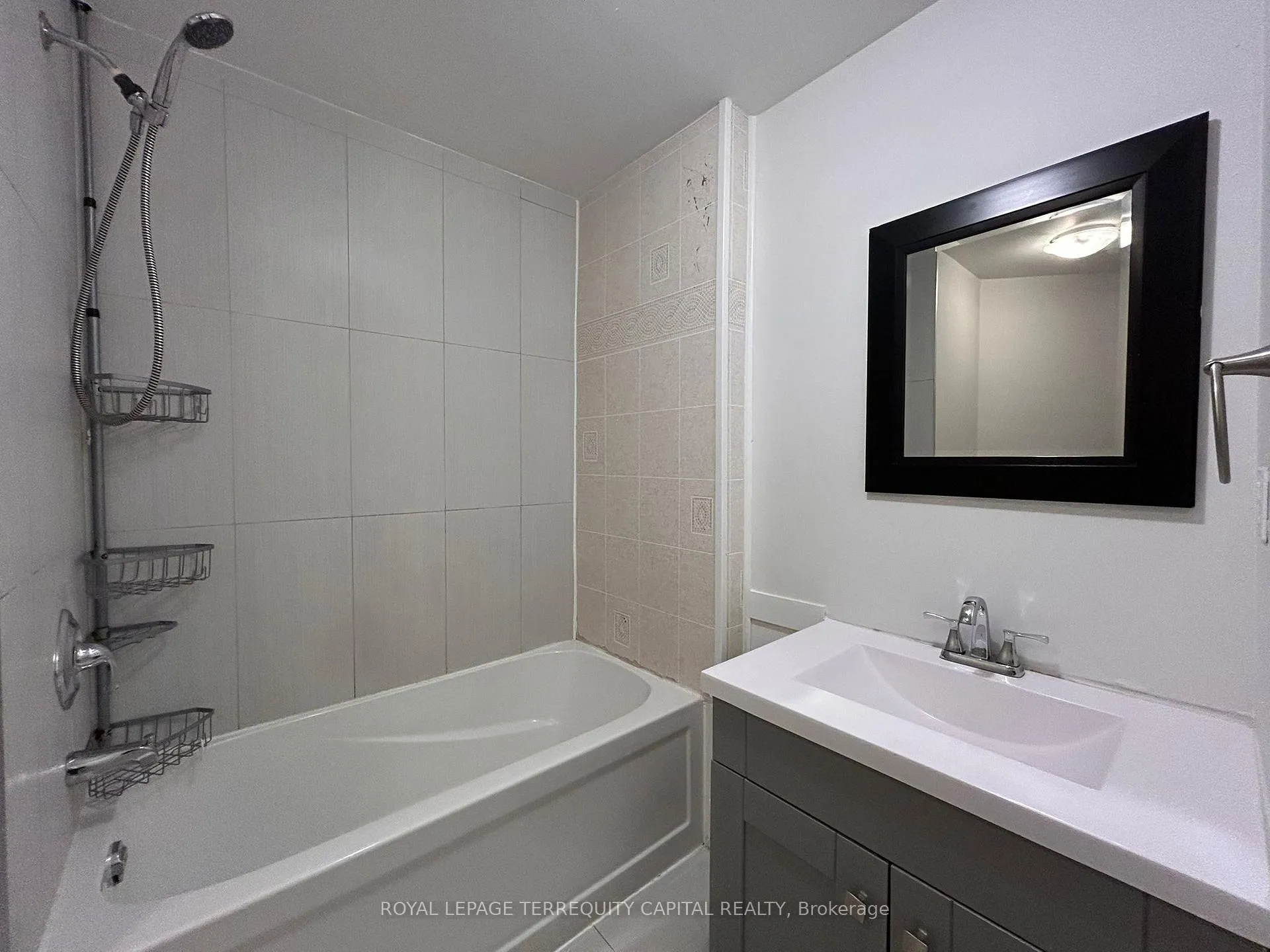 Photo 10 of Unit Lower, 77 Churchland Drive, Barrie, Holly — HOMEH