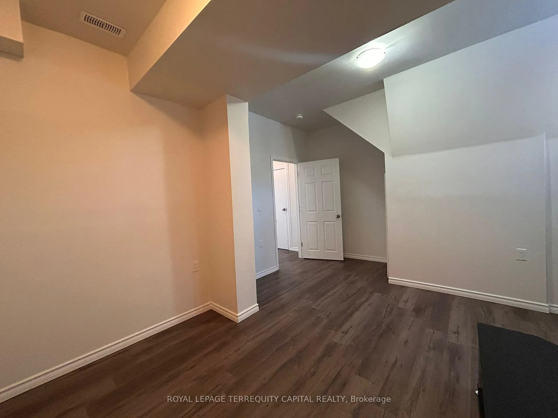 Photo 11 of Unit Lower, 77 Churchland Drive, Barrie, Holly — HOMEH
