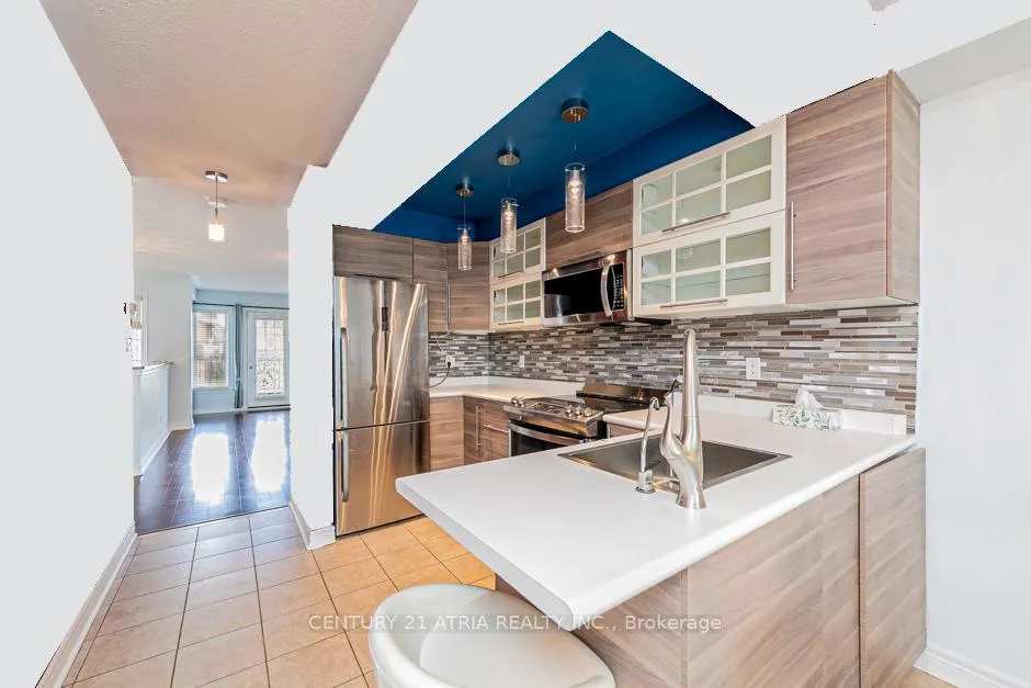 Photo 3 of 278 Treasure Road, Vaughan, Vellore Village — HOMEH