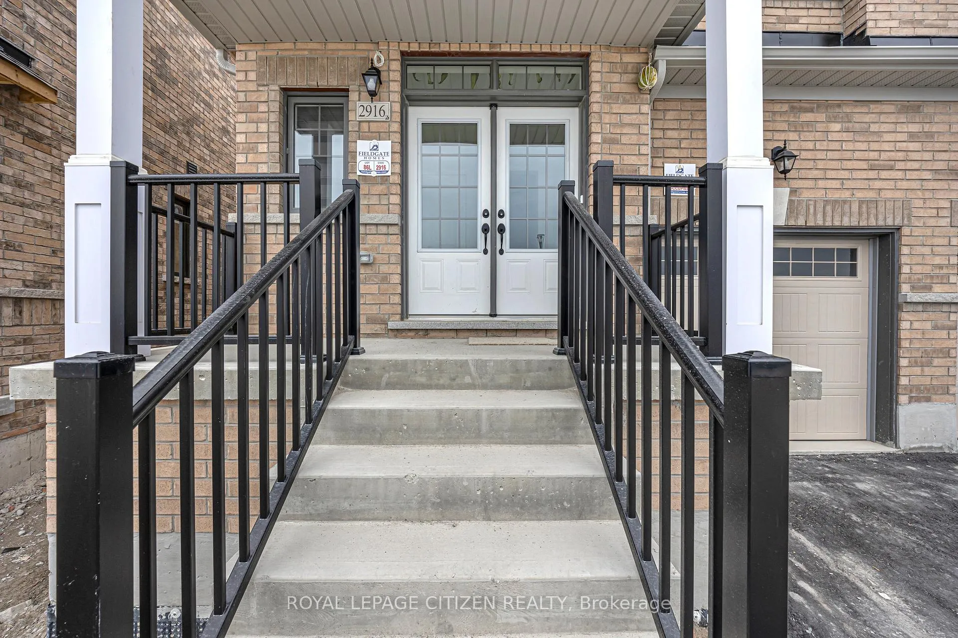 Photo 4 of 2916 Starlight Drive, Pickering, Rural Pickering — HOMEH