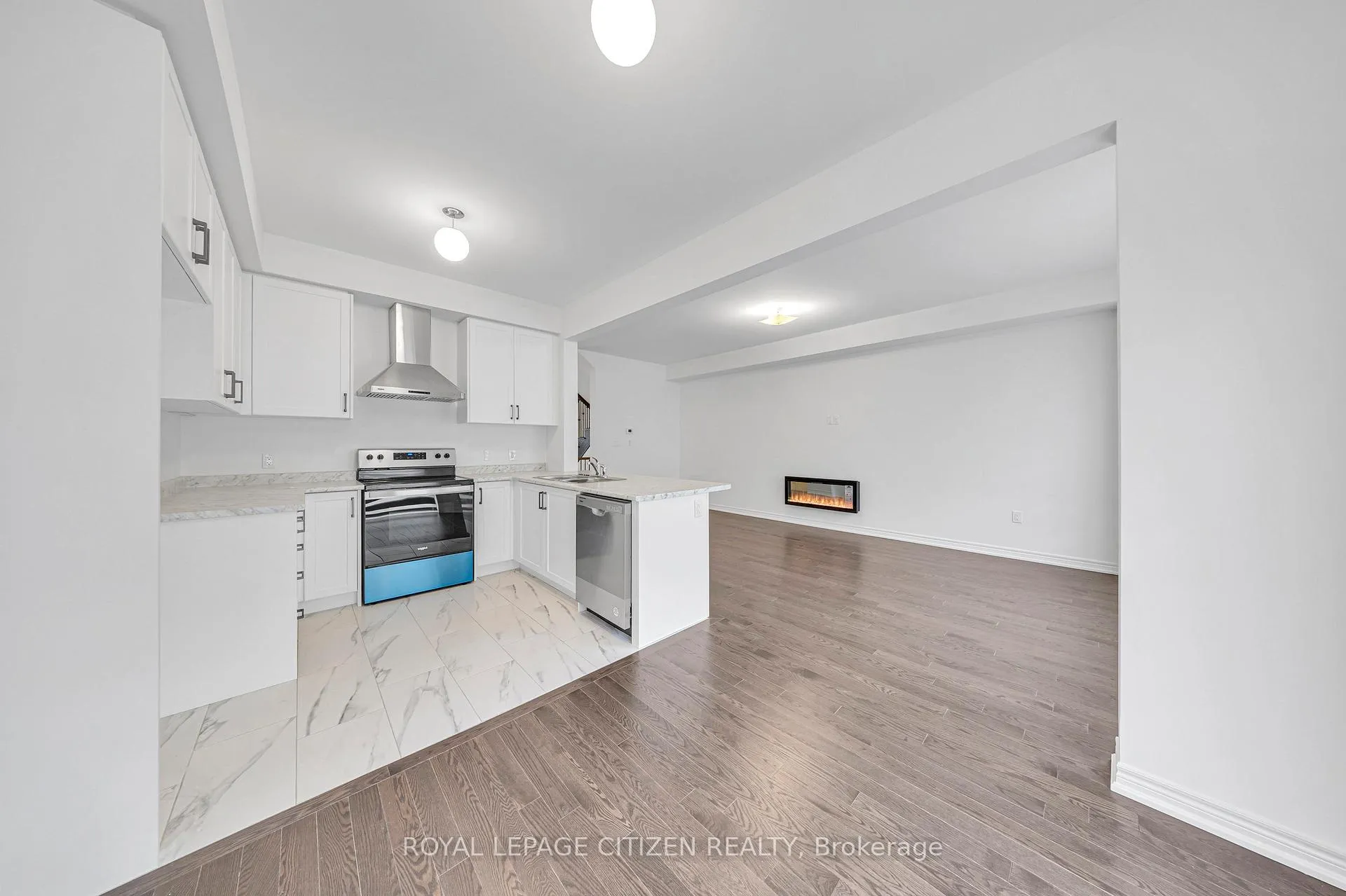 Photo 13 of 2916 Starlight Drive, Pickering, Rural Pickering — HOMEH