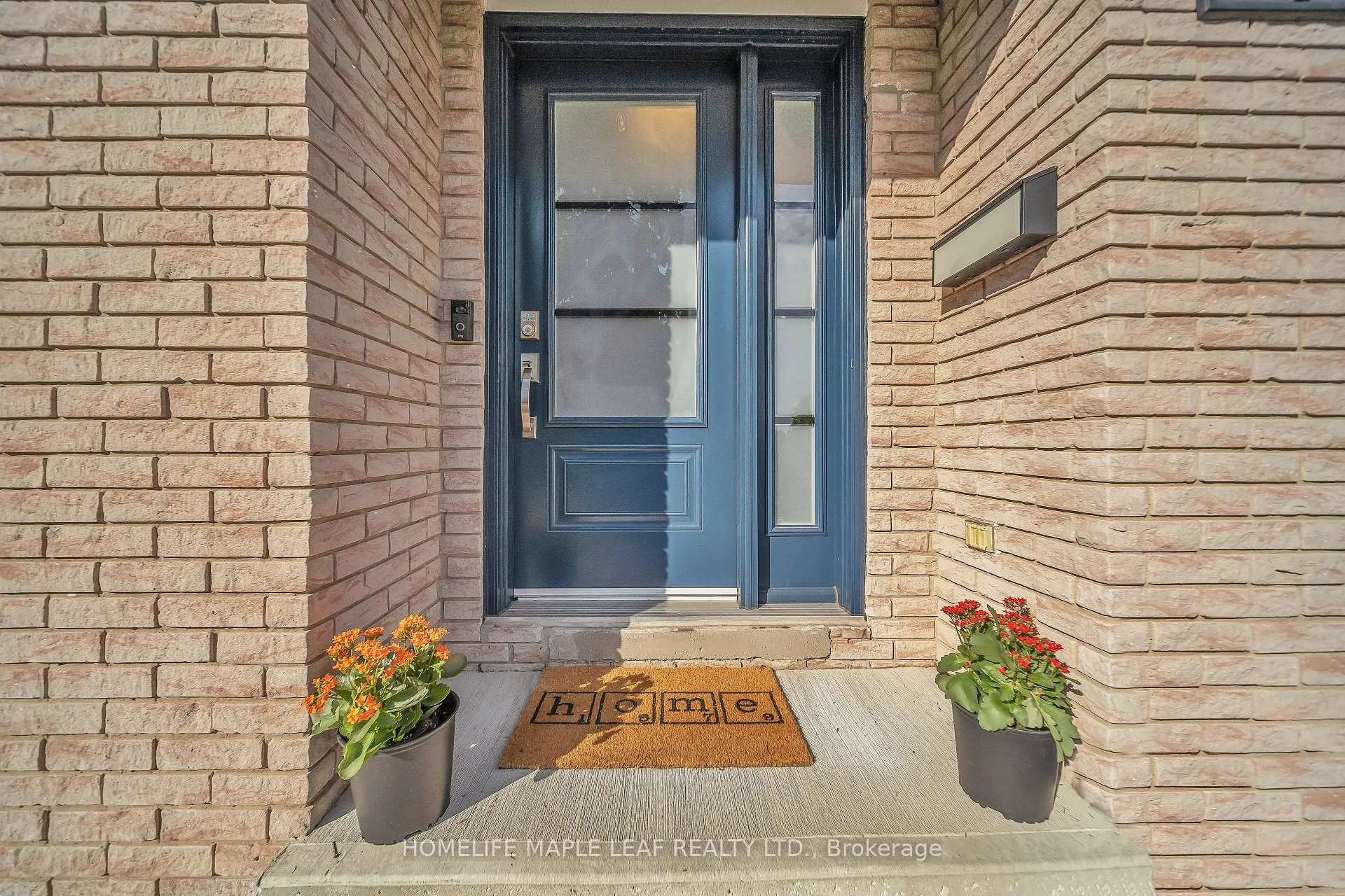 Photo 2 of 4 Lisa Court, Hamilton, Lawfield — HOMEH
