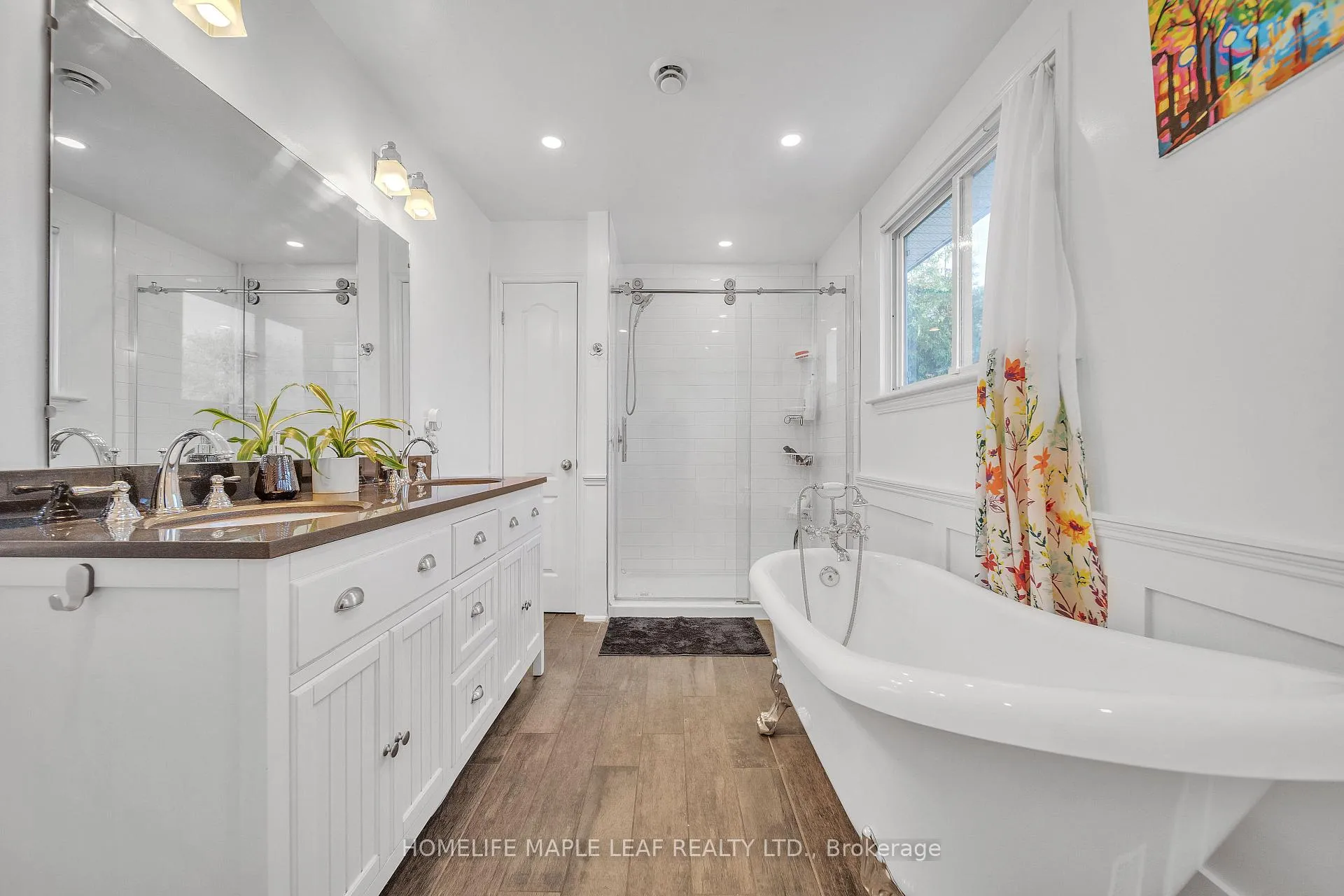 Photo 10 of 4 Lisa Court, Hamilton, Lawfield — HOMEH