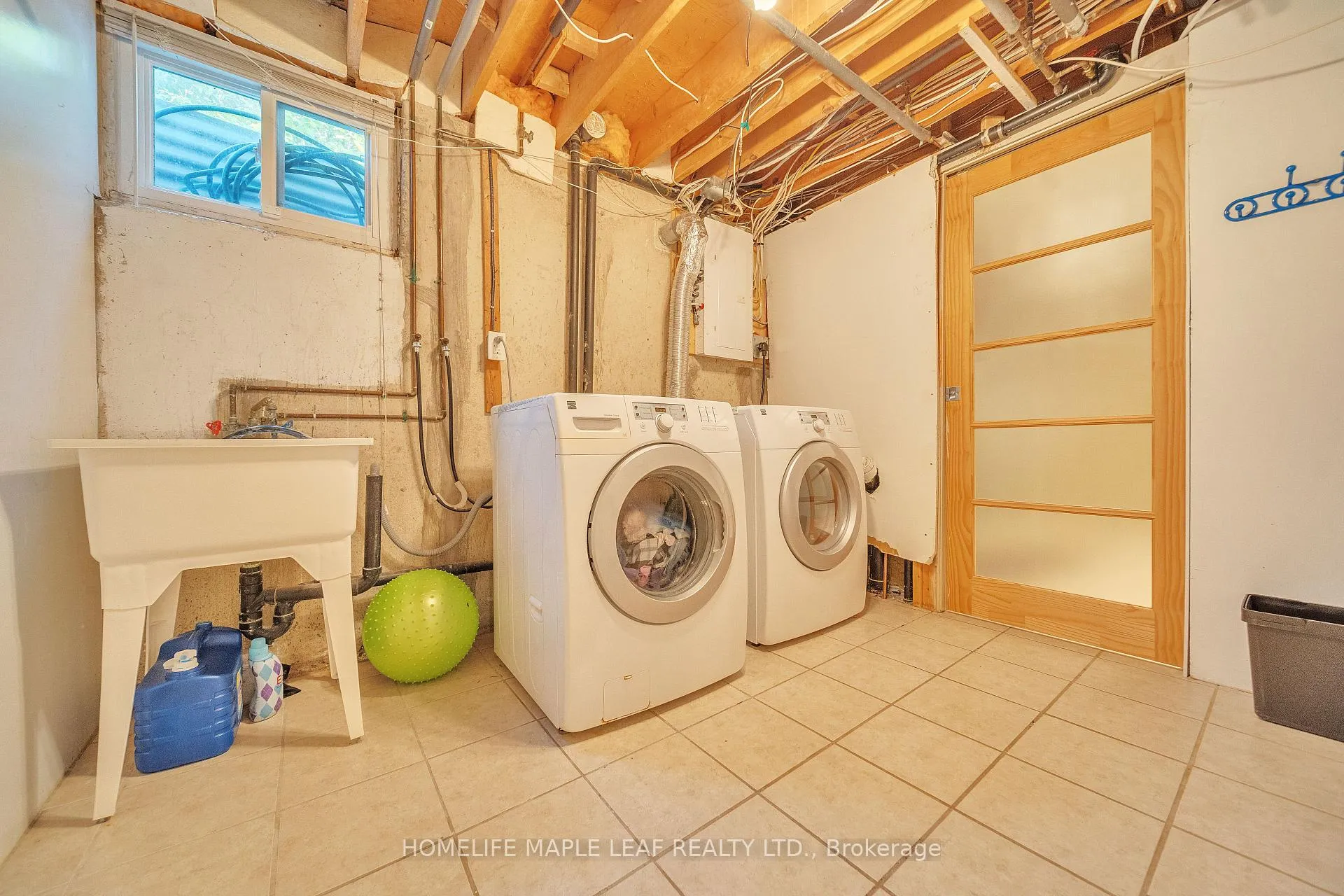 Photo 20 of 4 Lisa Court, Hamilton, Lawfield — HOMEH