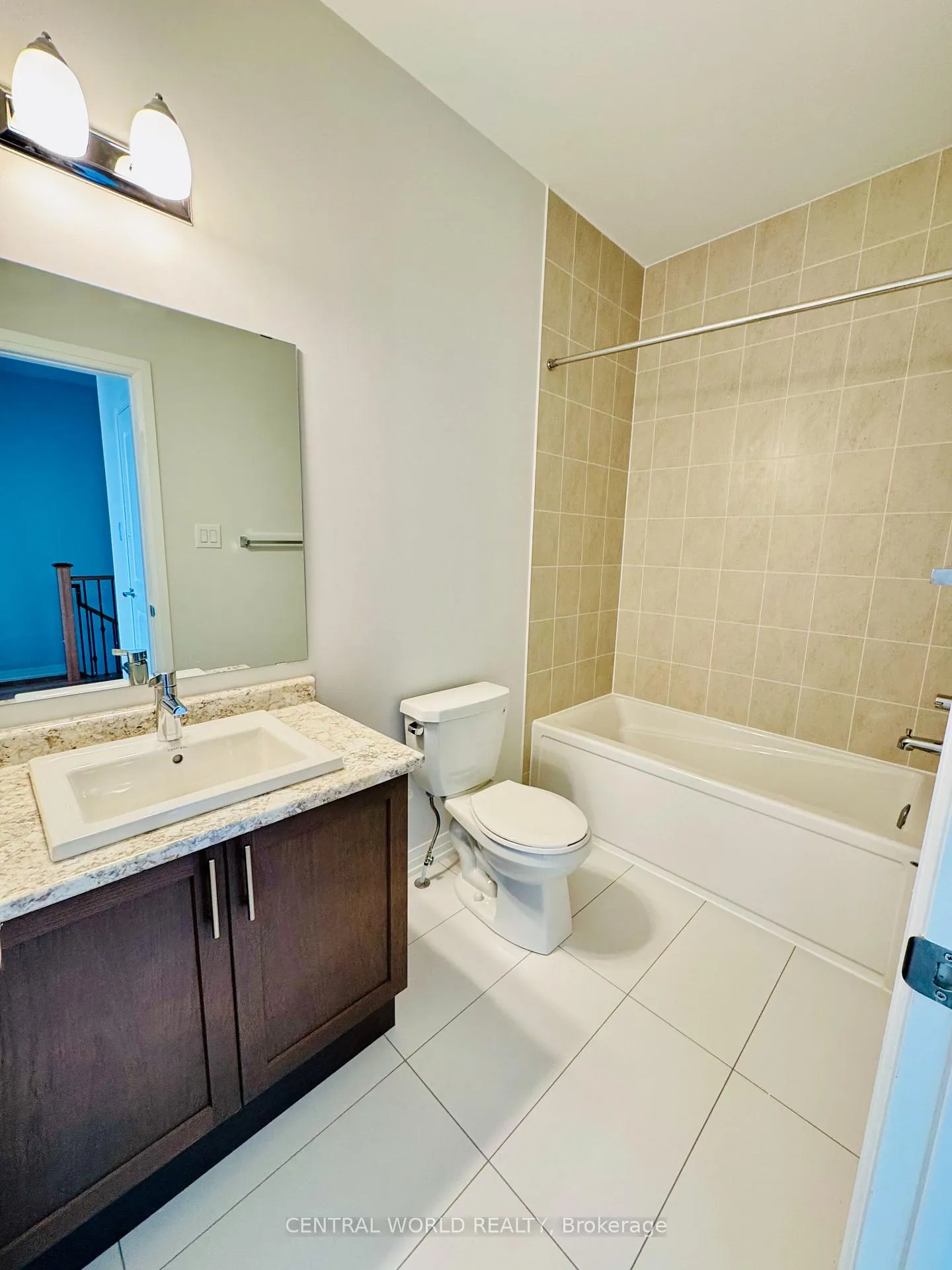 Photo 12 of 71 Rustle Woods Avenue, Markham, Cornell — HOMEH