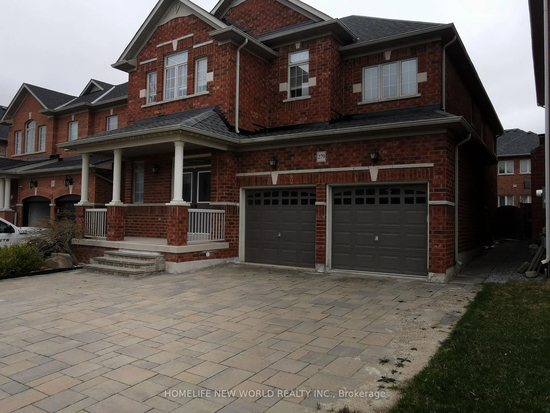 Front of 279 River Ridge Boulevard