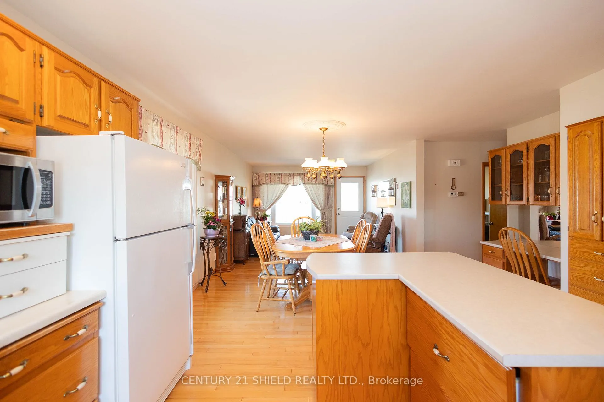 Photo 9 of 247 15th St. W Street, Cornwall — HOMEH