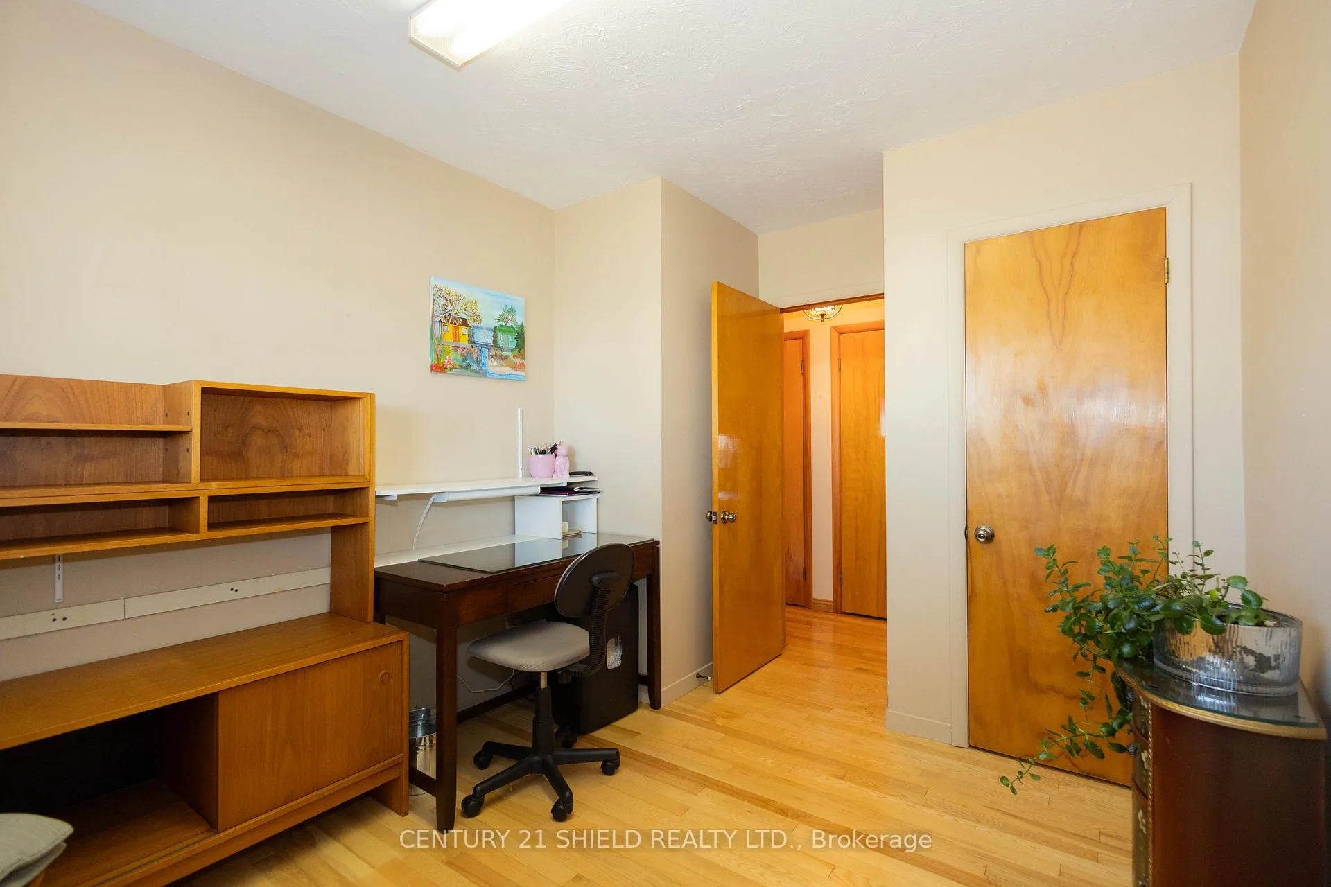 Photo 16 of 247 15th St. W Street, Cornwall — HOMEH