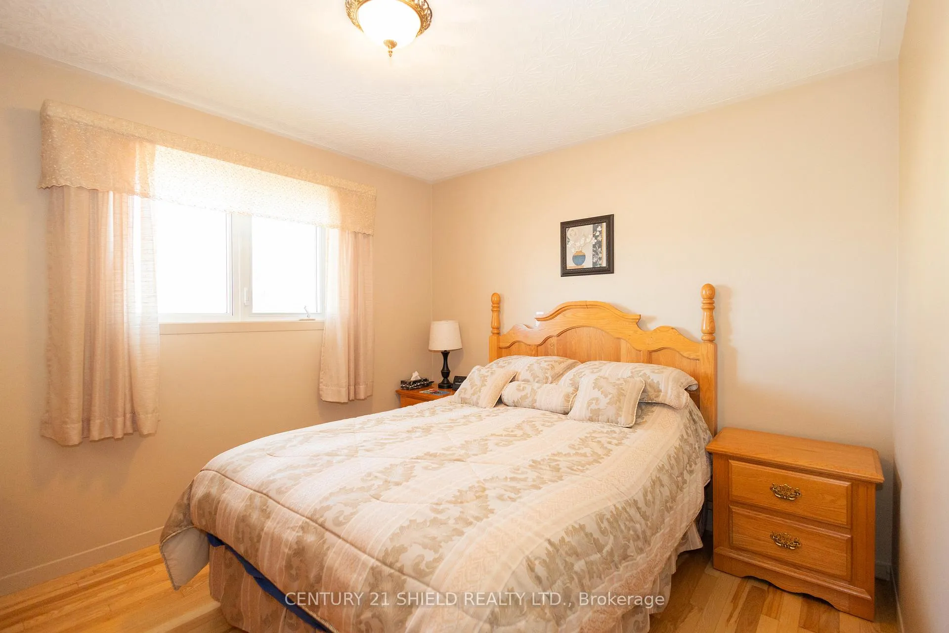 Photo 17 of 247 15th St. W Street, Cornwall — HOMEH
