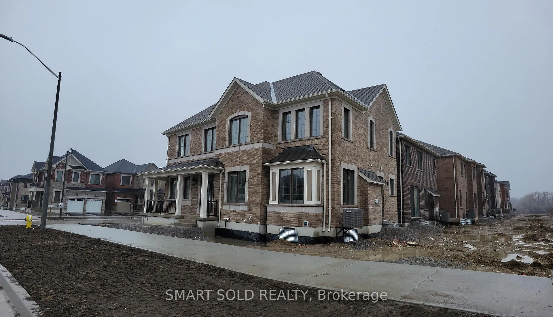 Photo 4 of 262 Stony Hill Boulevard, Markham, Rural Markham — HOMEH