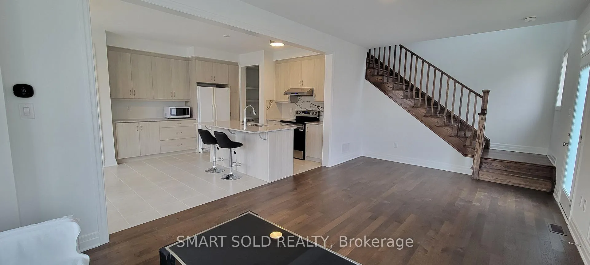 Photo 8 of 262 Stony Hill Boulevard, Markham, Rural Markham — HOMEH