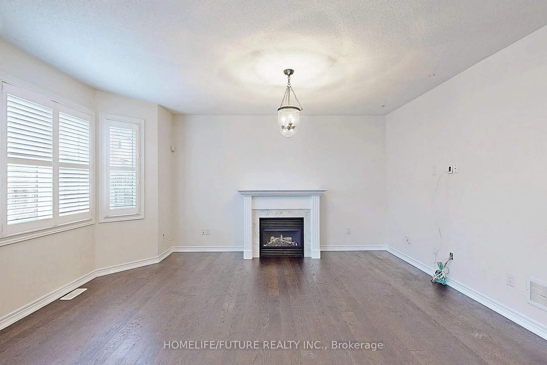 Photo 4 of 60 Hammersly Boulevard, Markham, Wismer — HOMEH