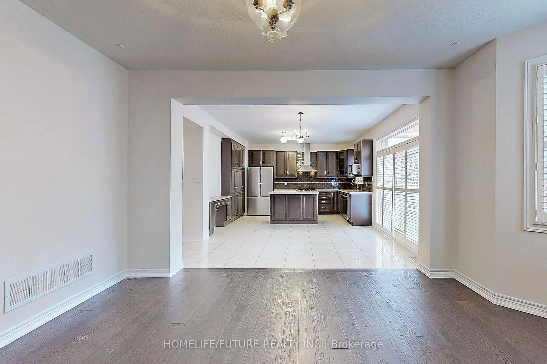 Photo 6 of 60 Hammersly Boulevard, Markham, Wismer — HOMEH