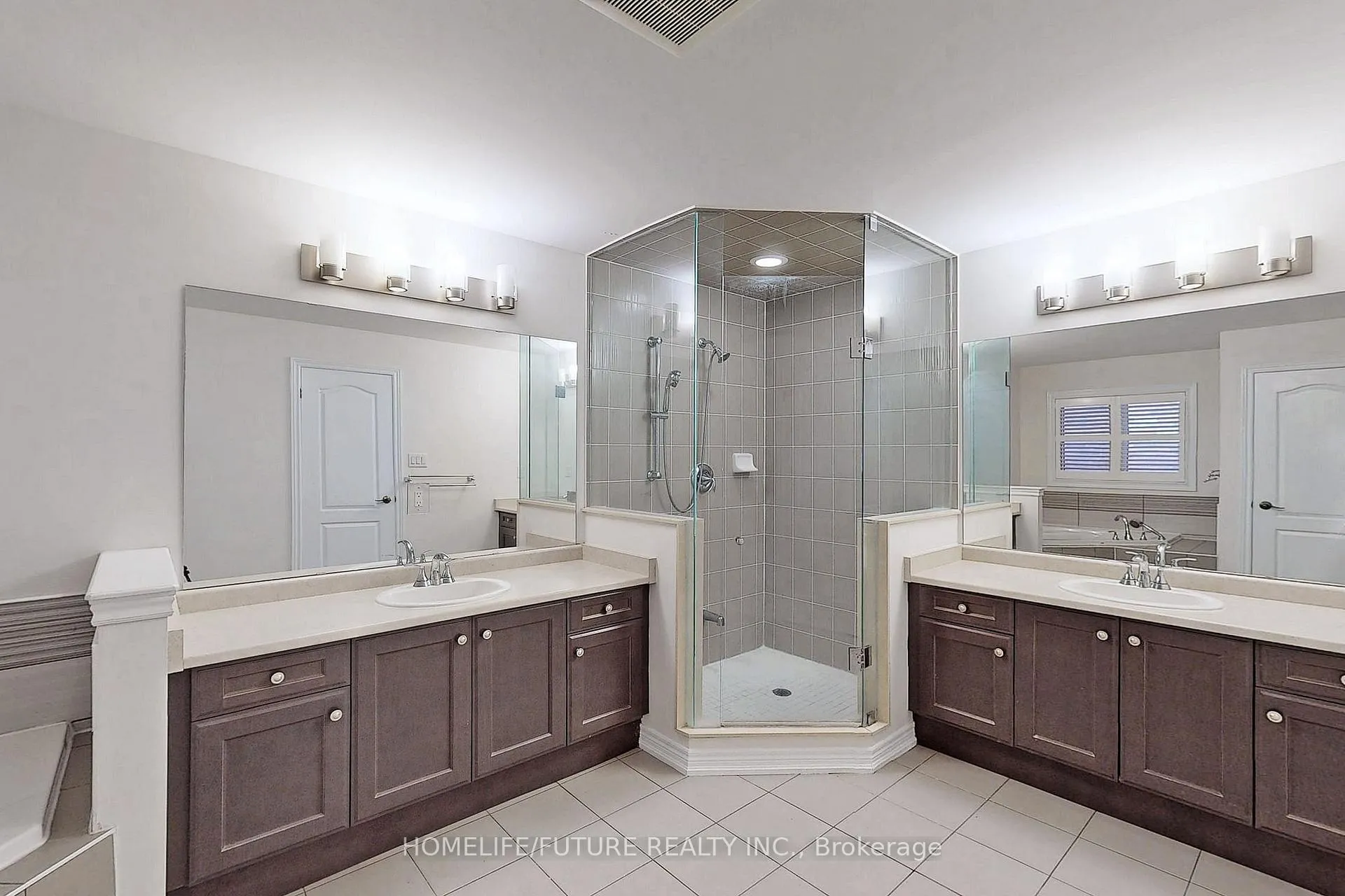 Photo 17 of 60 Hammersly Boulevard, Markham, Wismer — HOMEH