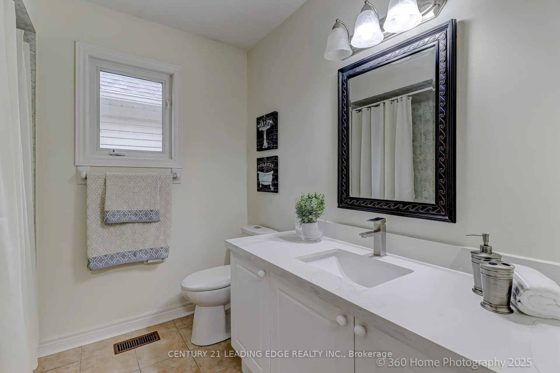 Photo 15 of 59 Sandford Crescent, Whitby, Rolling Acres — HOMEH