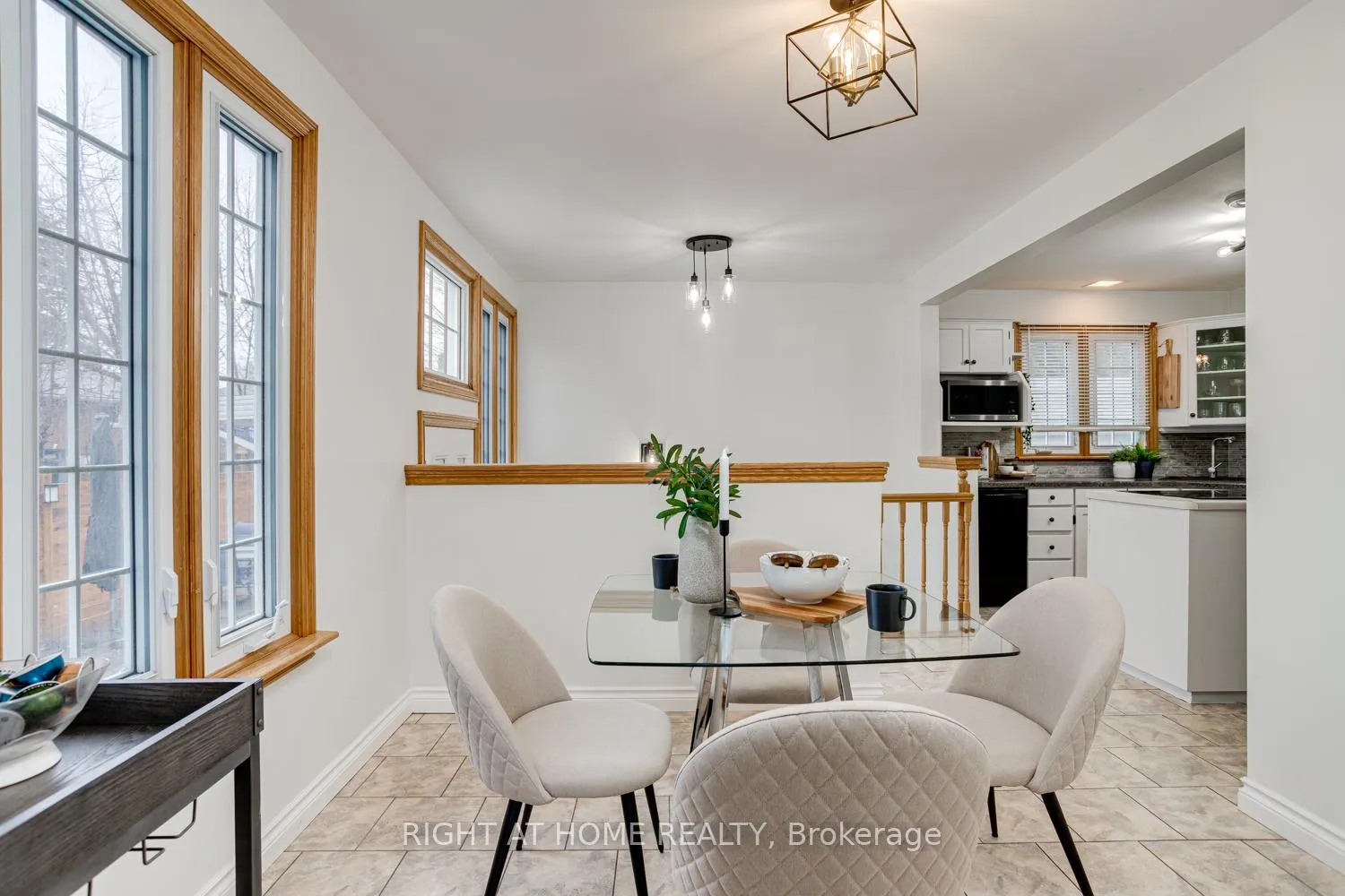 Photo 13 of 52 Highland Avenue, Barrie, Codrington — HOMEH