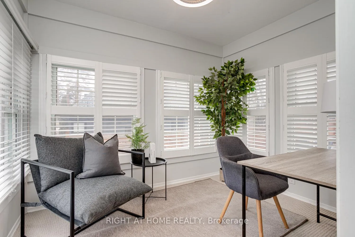Photo 15 of 52 Highland Avenue, Barrie, Codrington — HOMEH