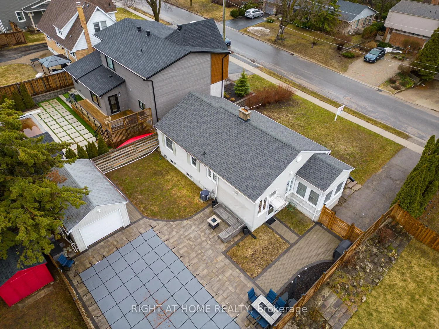 Photo 32 of 52 Highland Avenue, Barrie, Codrington — HOMEH