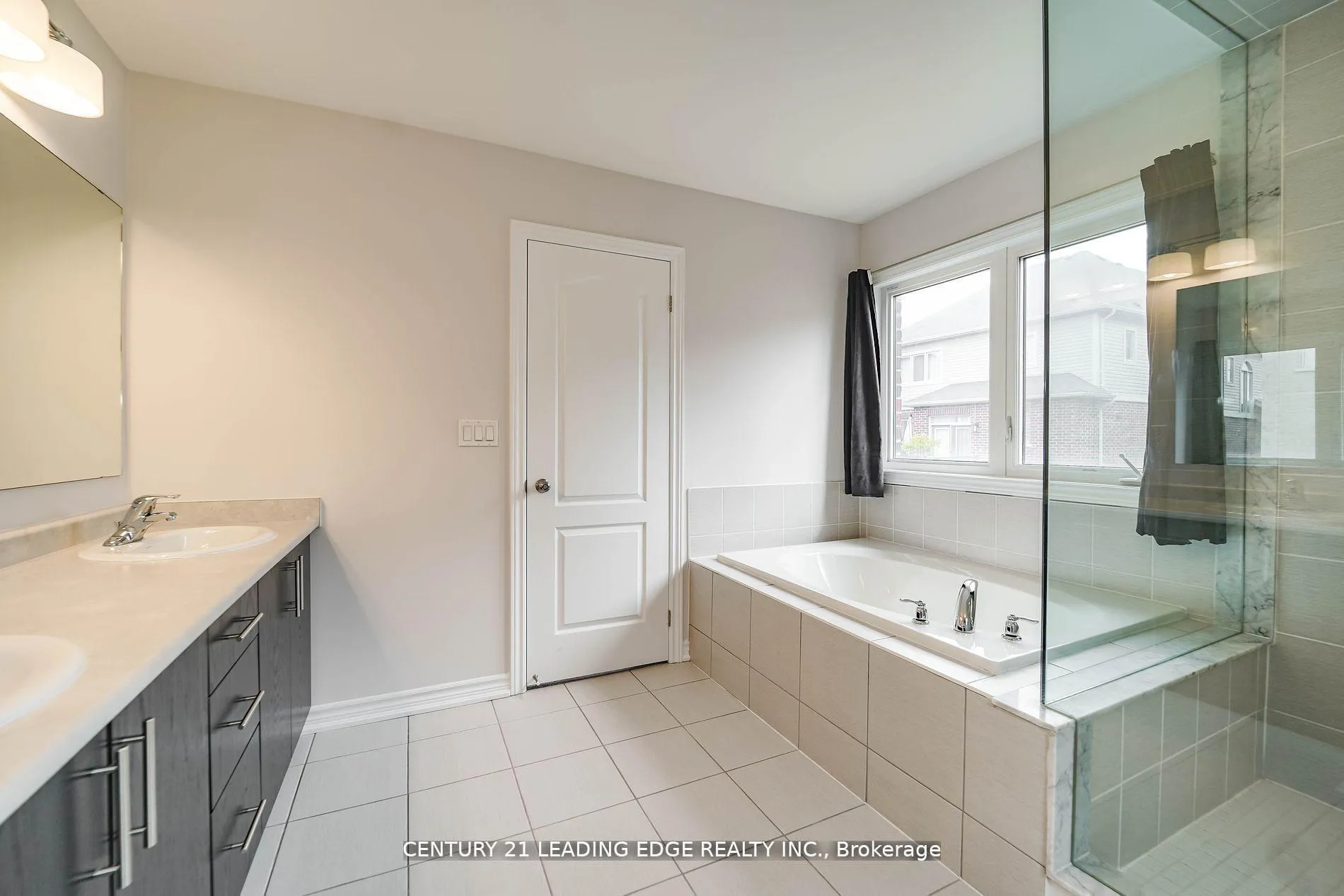 Photo 23 of 1263 Ronald Inche Drive, Oshawa, Taunton — HOMEH