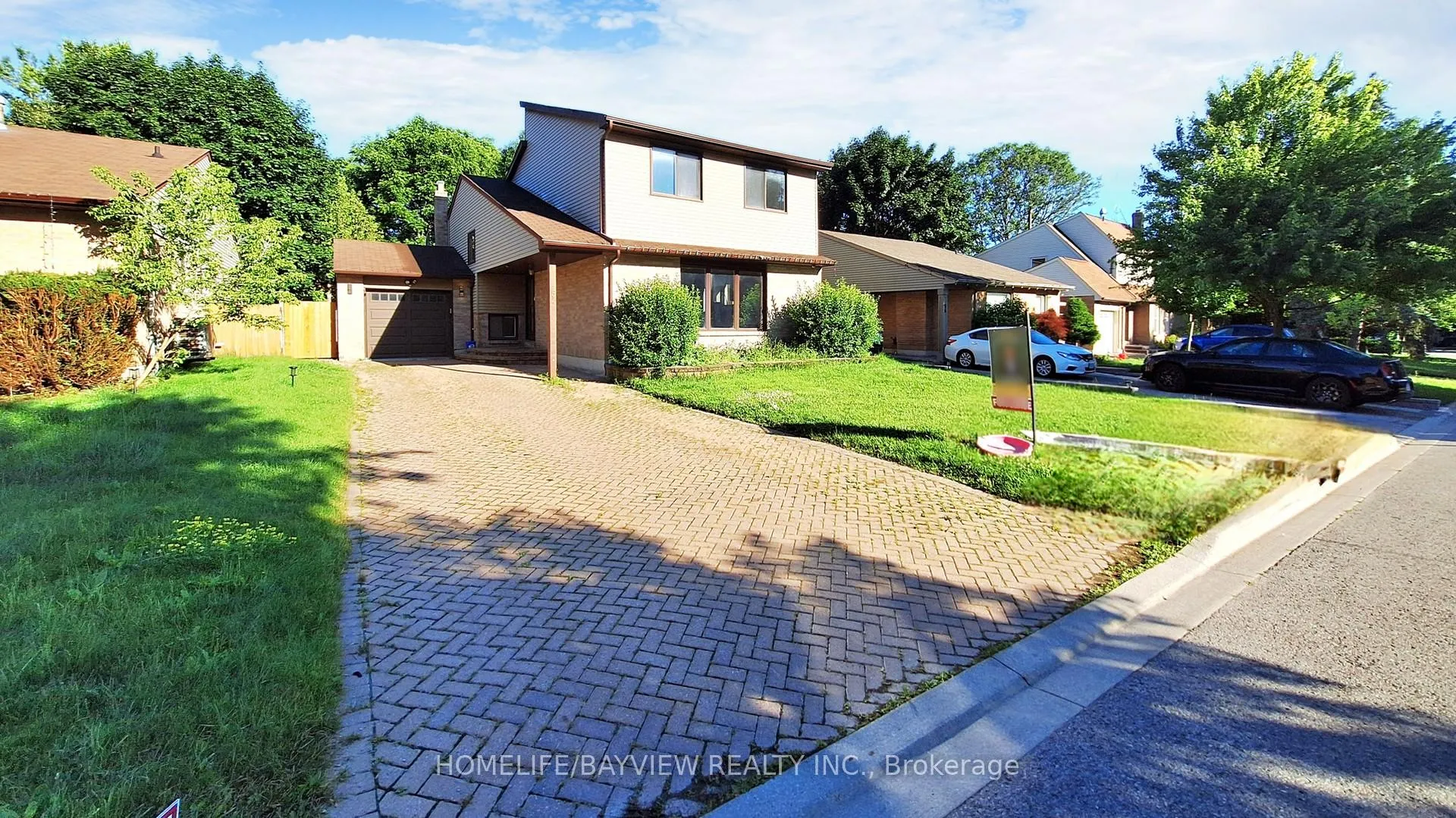 Photo 1 of 54 Nisbet Drive, Aurora, Aurora Highlands — HOMEH