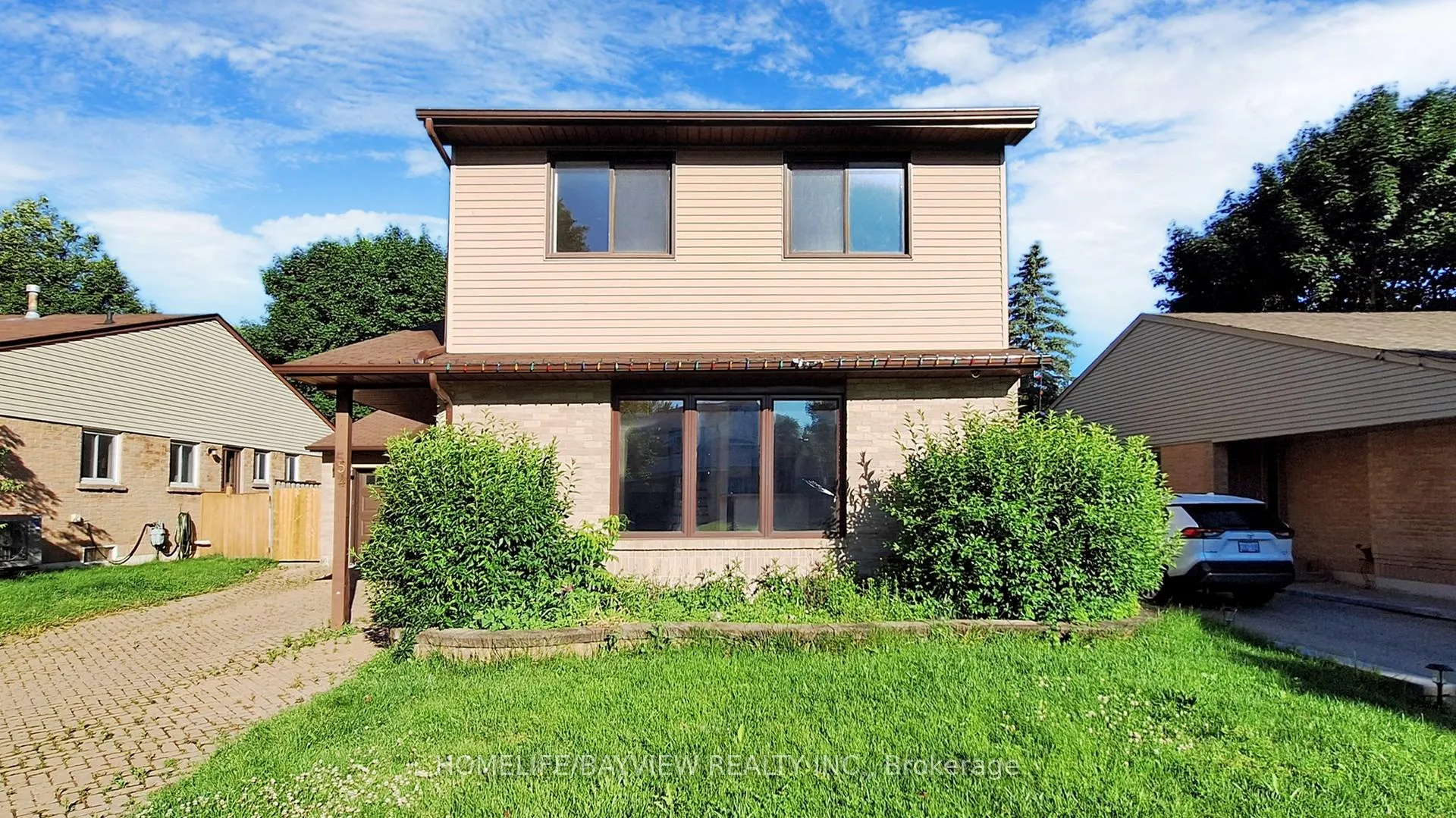 Photo 2 of 54 Nisbet Drive, Aurora, Aurora Highlands — HOMEH