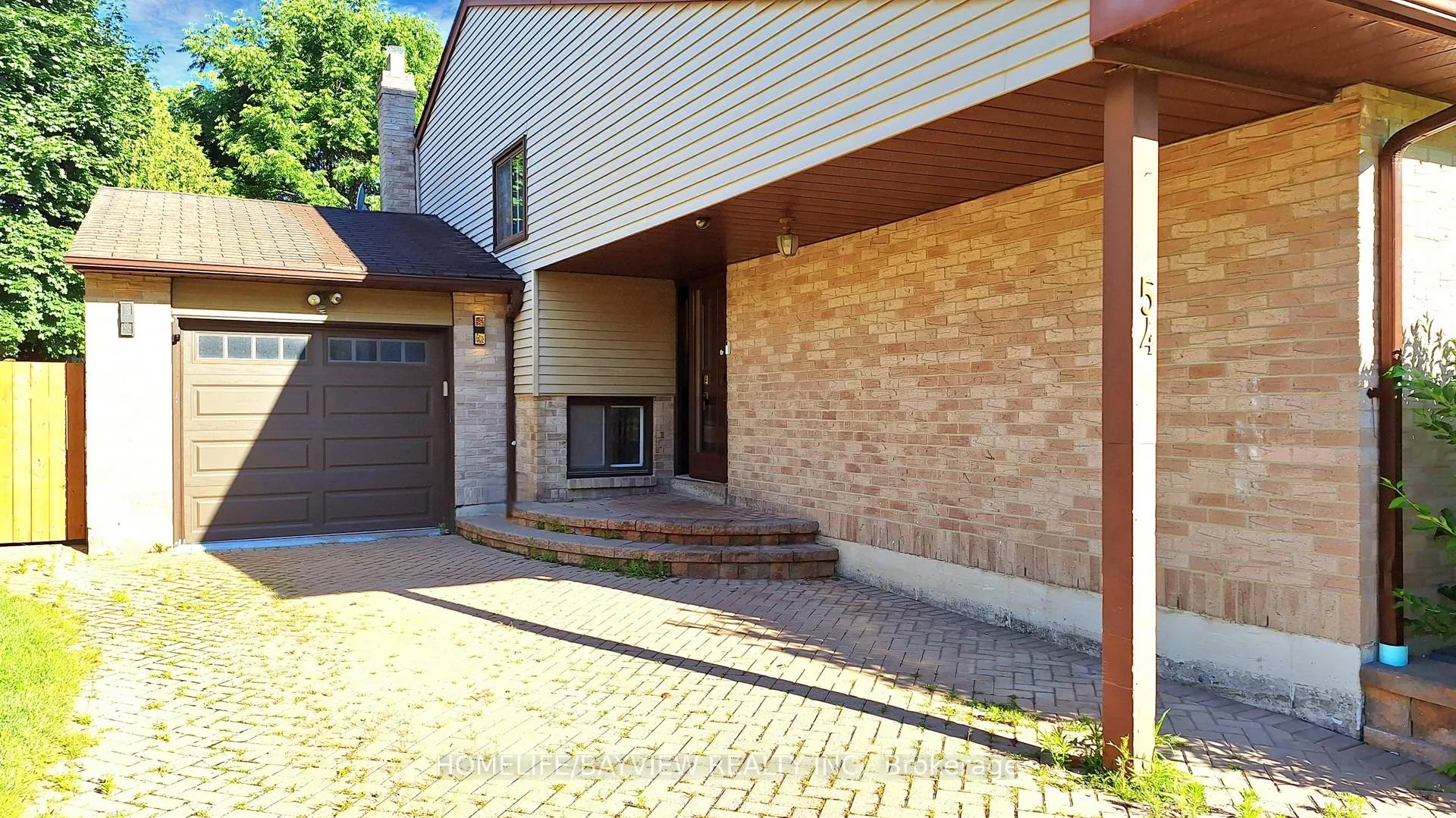 Photo 4 of 54 Nisbet Drive, Aurora, Aurora Highlands — HOMEH