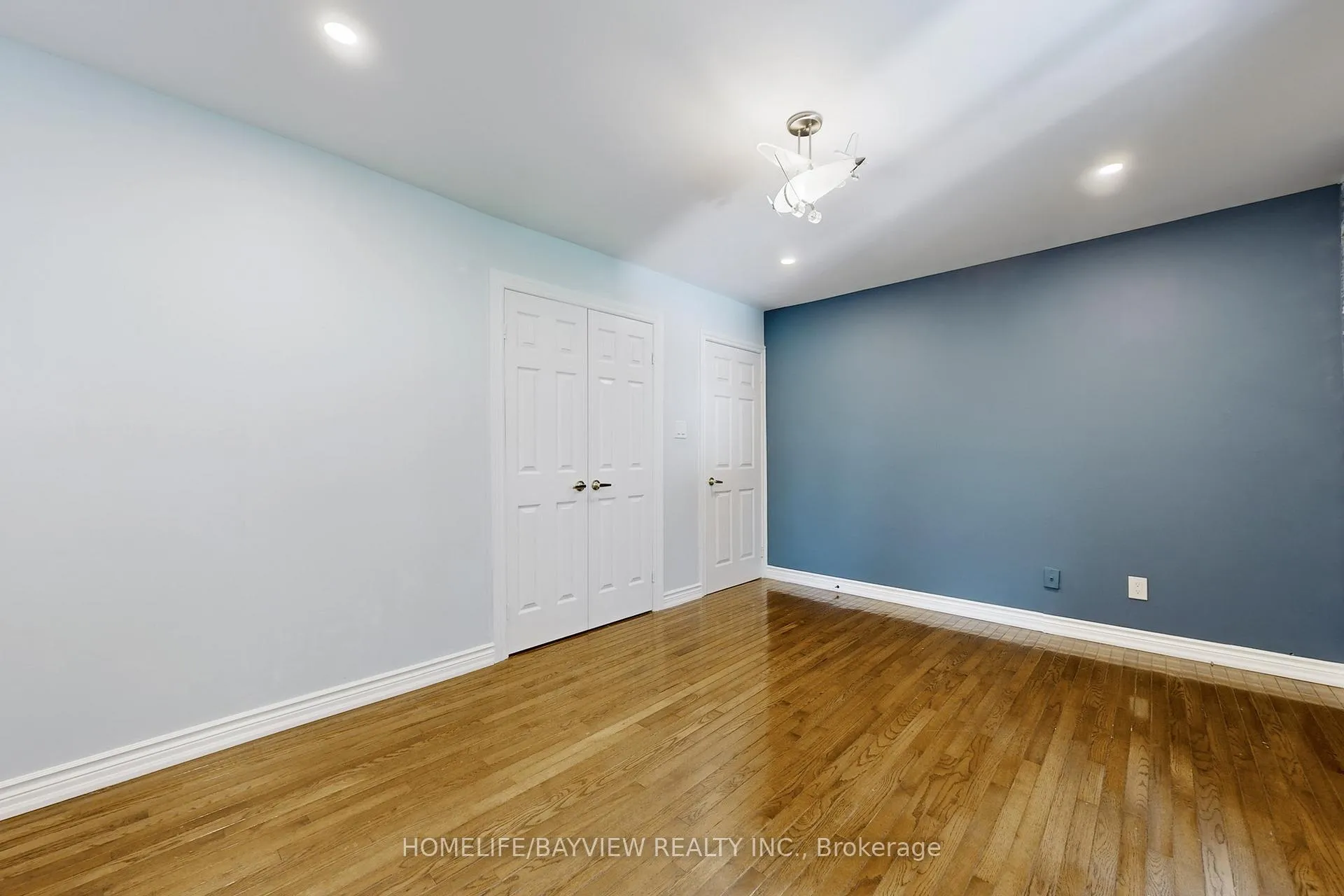 Photo 19 of 54 Nisbet Drive, Aurora, Aurora Highlands — HOMEH