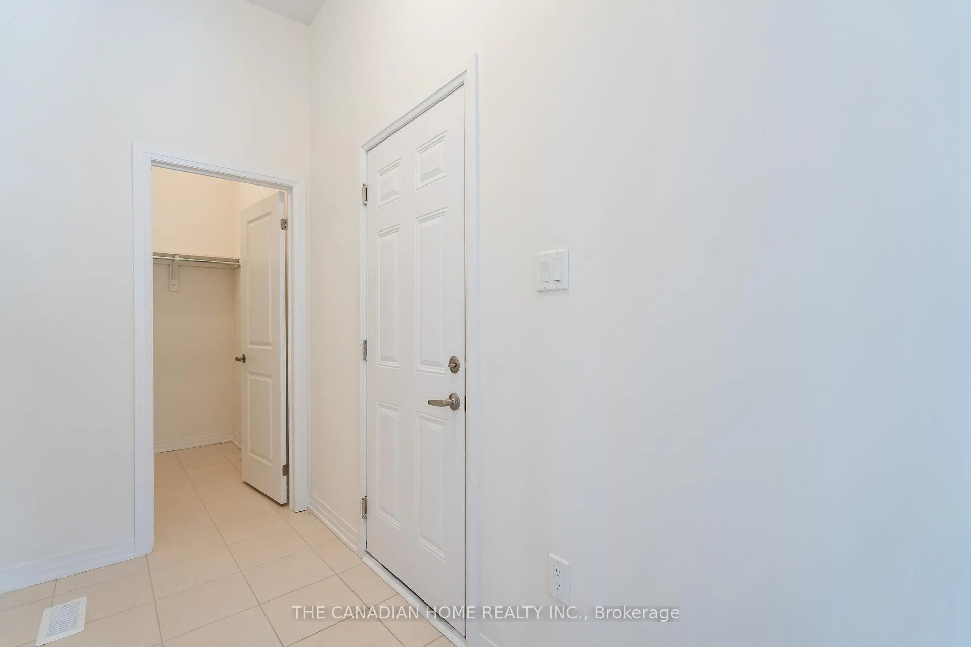 Photo 49 of 3 Blain Drive, Hamilton, Rural Glanbrook — HOMEH