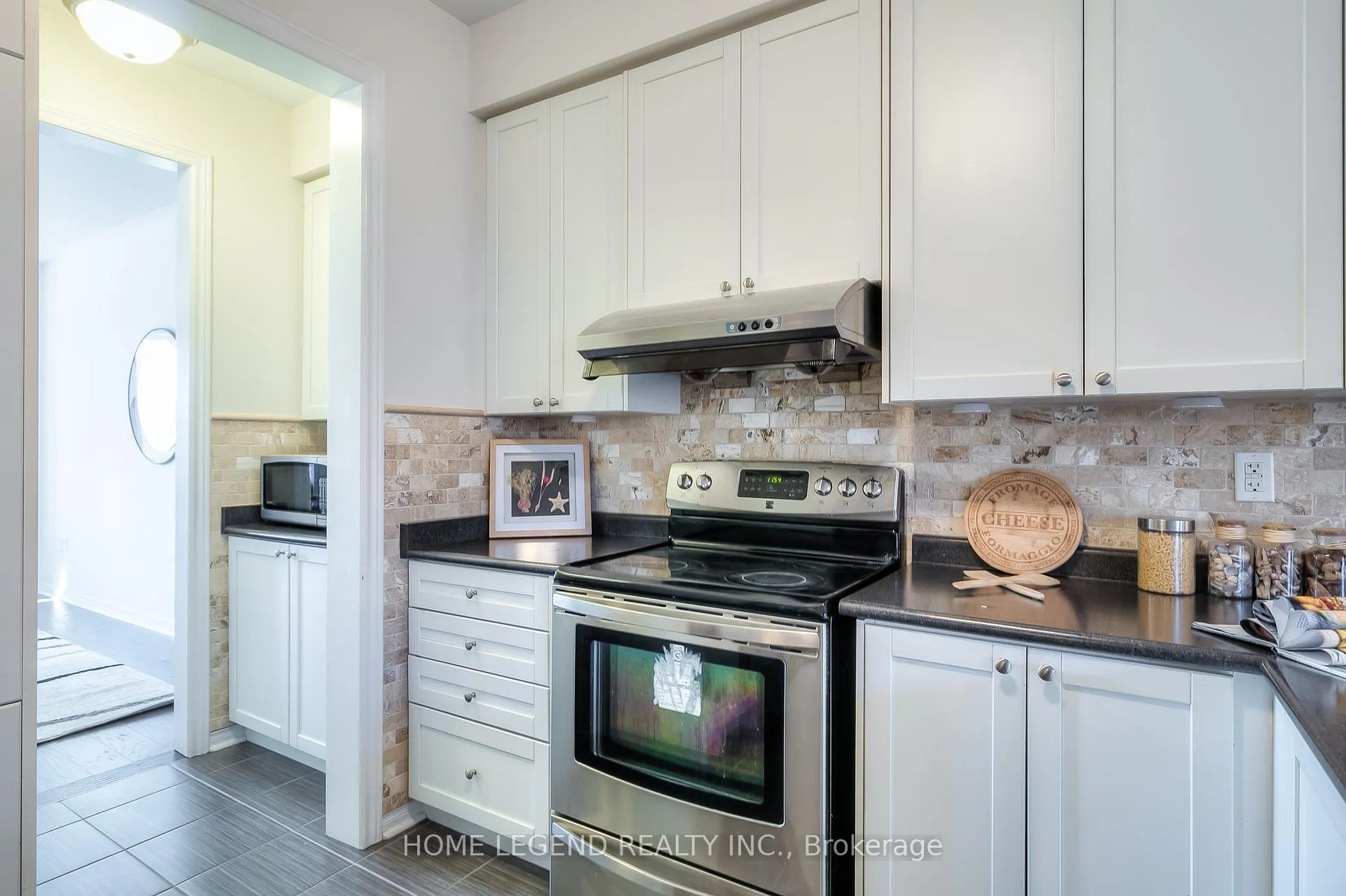 Photo 15 of 10347 Woodbine Avenue, Markham, Cathedraltown — HOMEH
