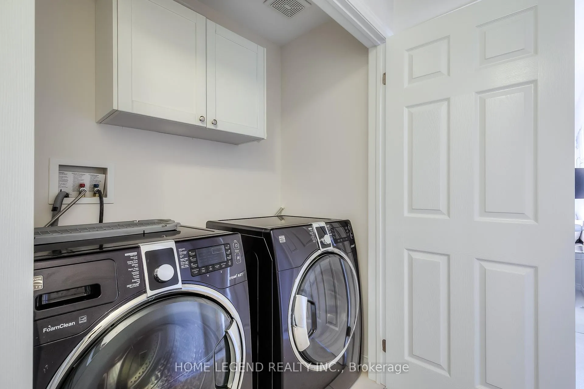 Photo 37 of 10347 Woodbine Avenue, Markham, Cathedraltown — HOMEH