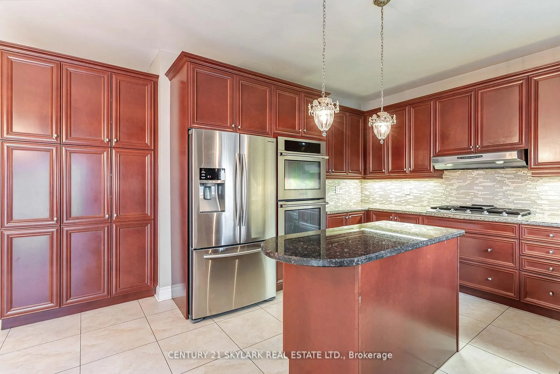 Photo 16 of 64 Jacksonville Drive, Brampton, Vales of Castlemore — HOMEH