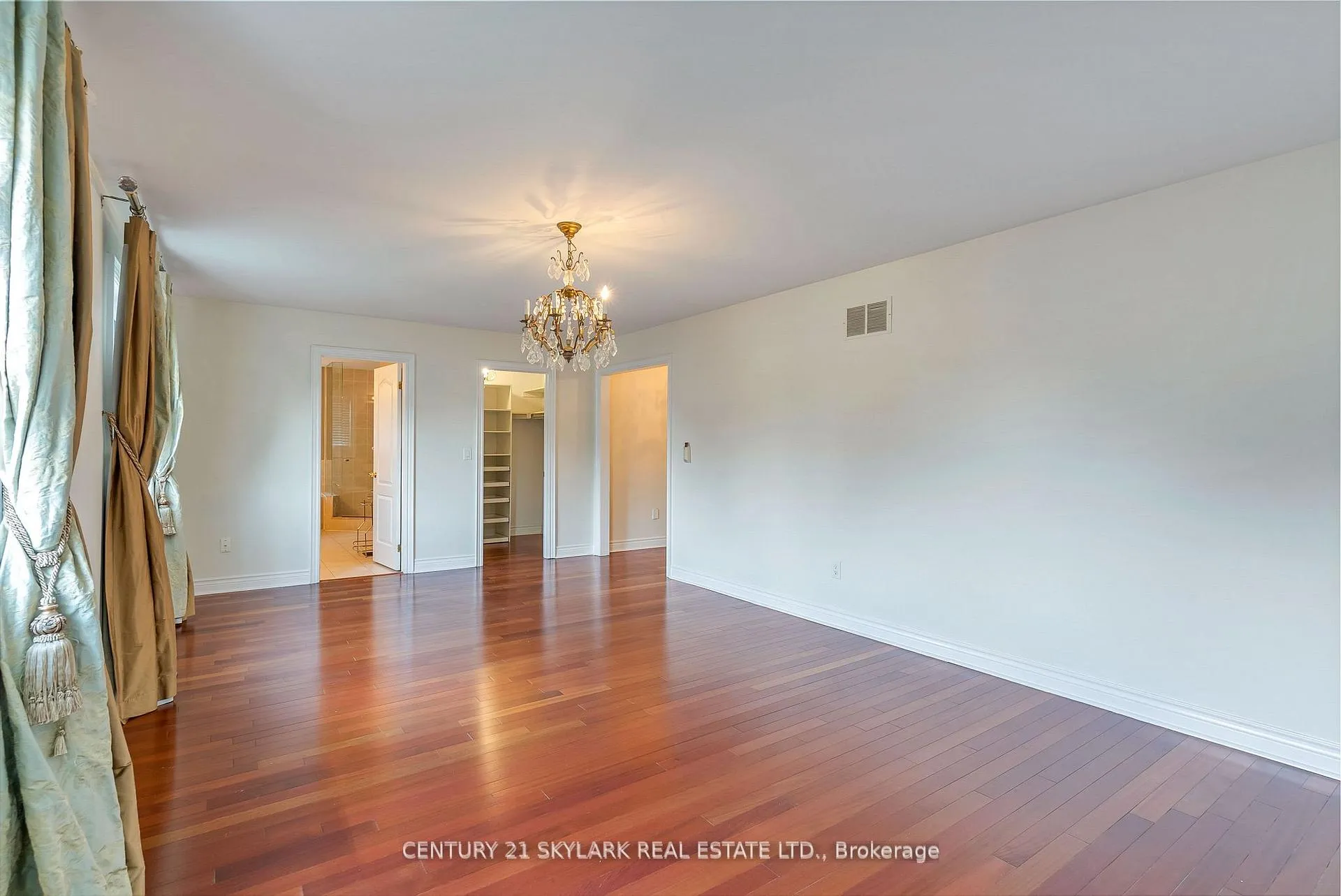 Photo 35 of 64 Jacksonville Drive, Brampton, Vales of Castlemore — HOMEH