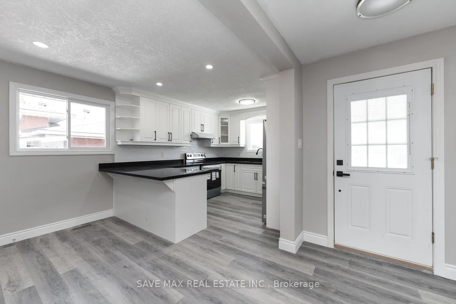 Photo 4 of 34 Garland Place, Hamilton, Greenford — HOMEH