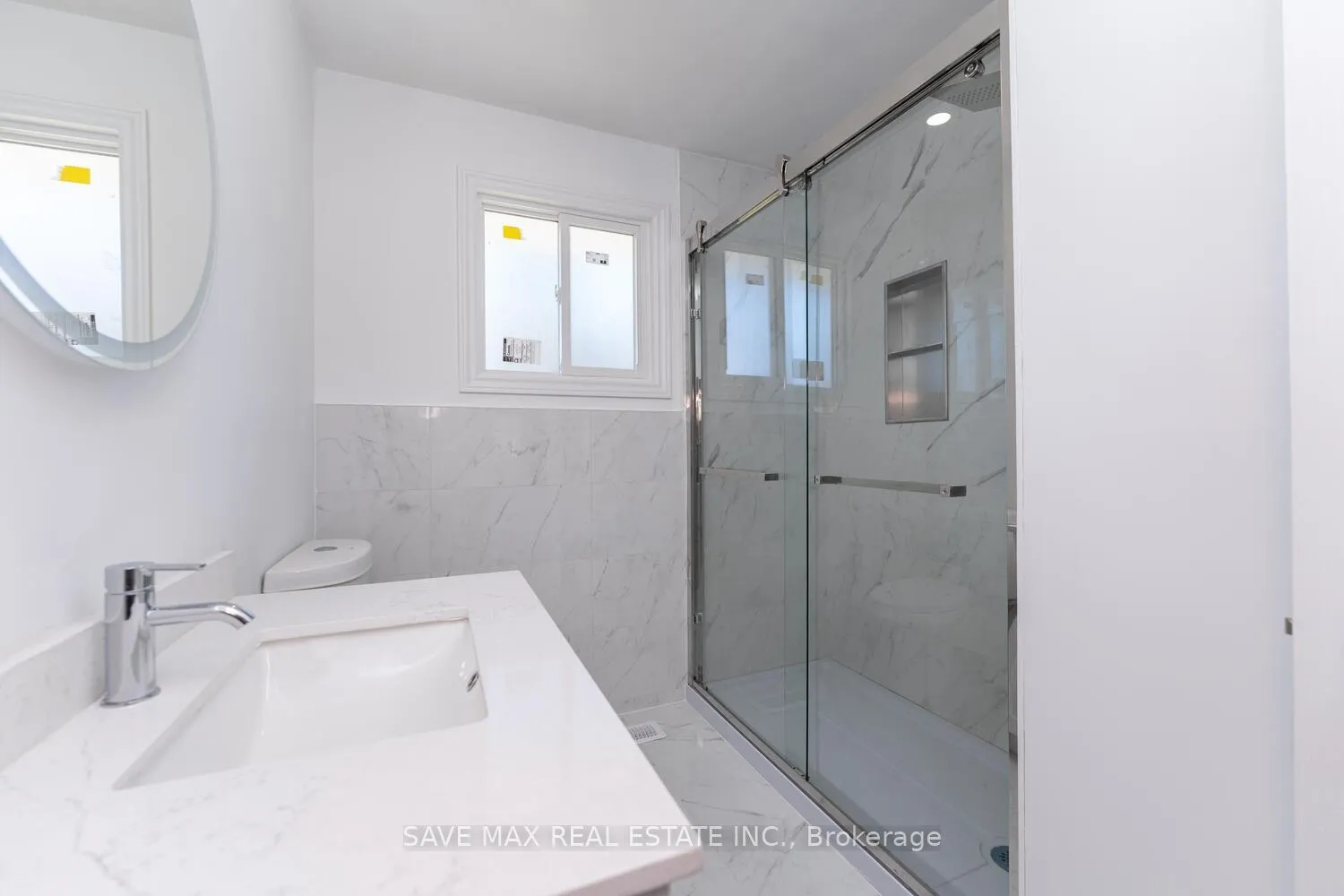 Photo 15 of 34 Garland Place, Hamilton, Greenford — HOMEH