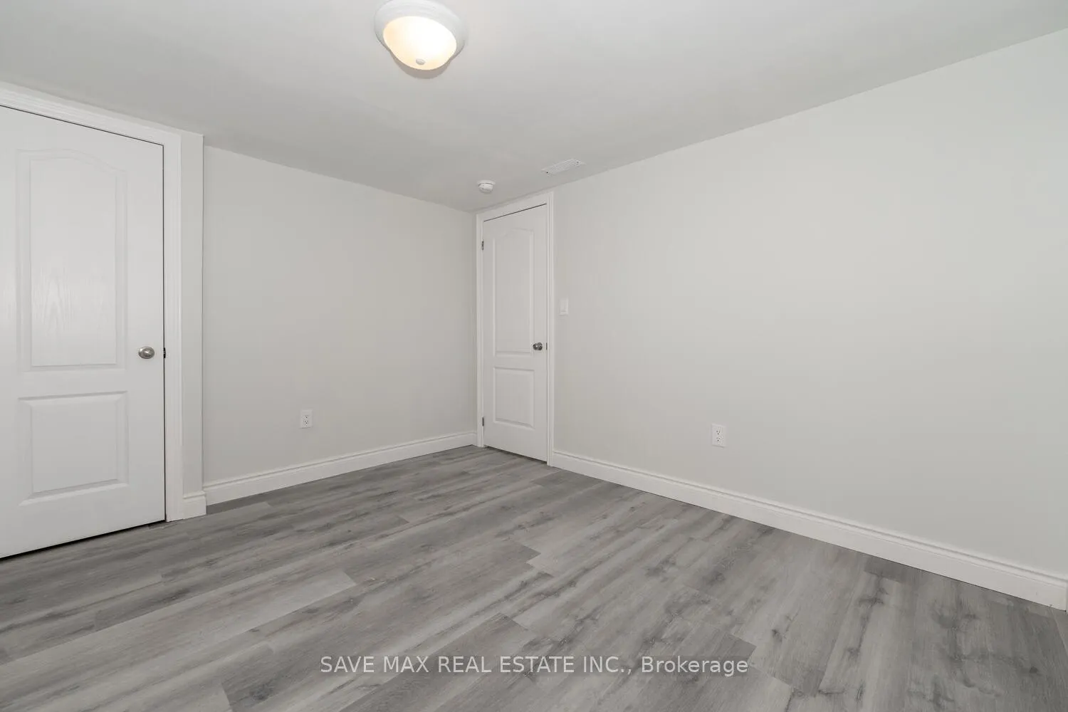 Photo 20 of 34 Garland Place, Hamilton, Greenford — HOMEH