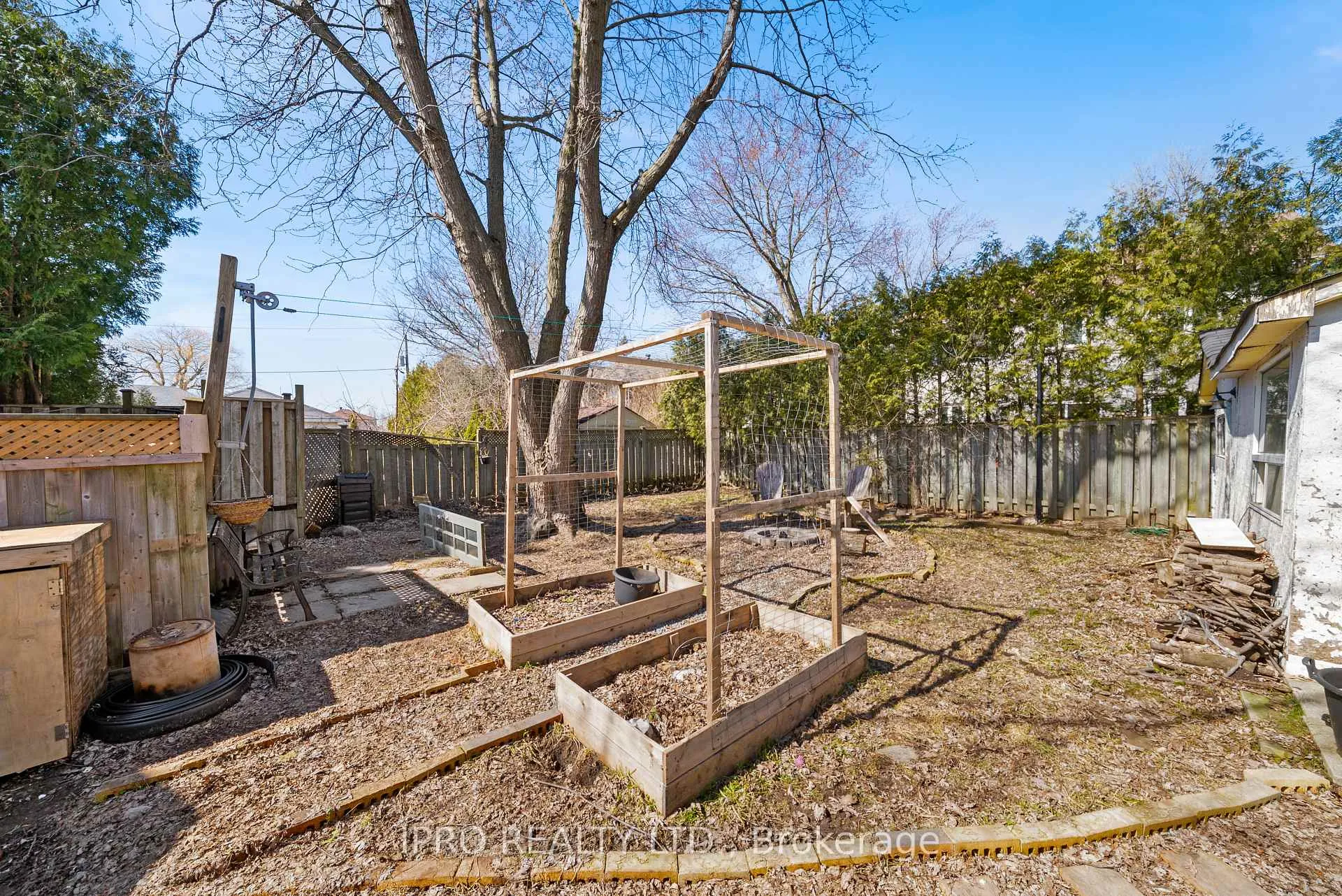 Photo 23 of 40 Sylvan Crescent, Richmond Hill, Oak Ridges Lake Wilcox — HOMEH