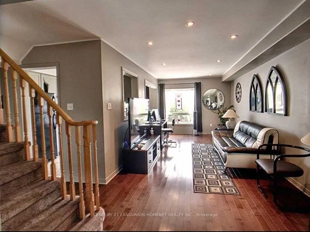 Photo 6 of 78 Robideau Place, Whitby, Pringle Creek — HOMEH