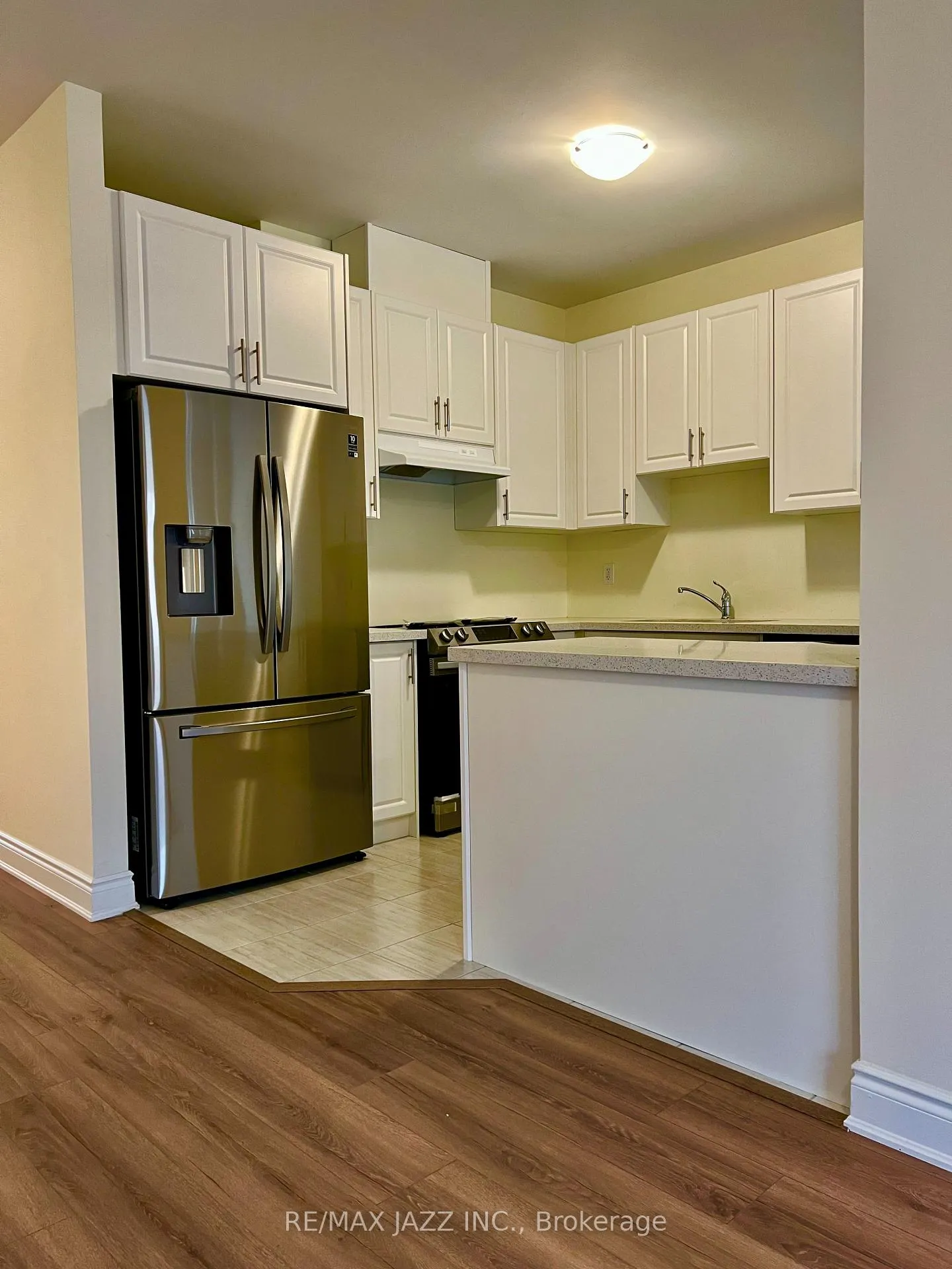 Photo 8 of 30 Elmhurst Street, Scugog, Port Perry — HOMEH